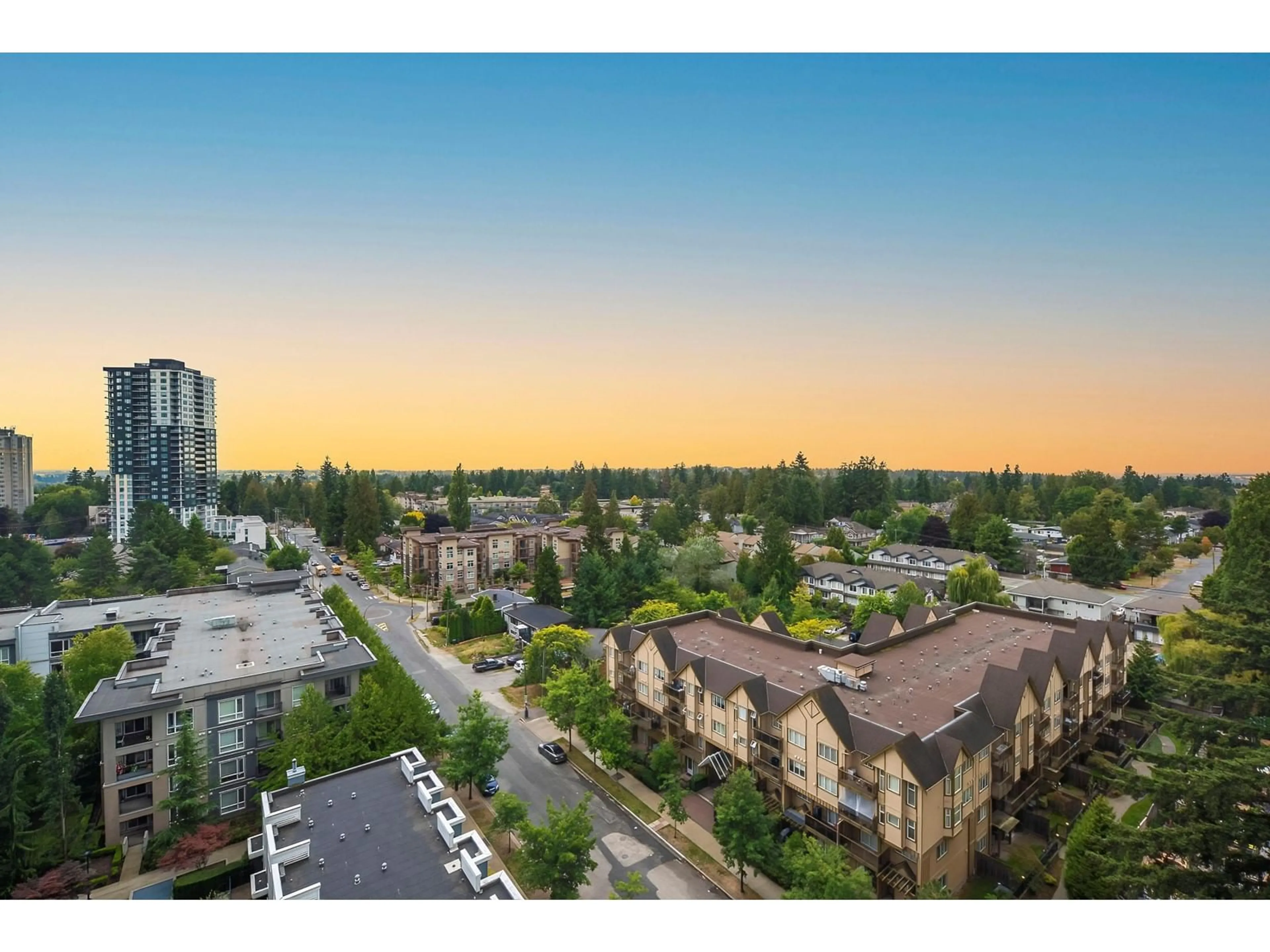 A pic from outside/outdoor area/front of a property/back of a property/a pic from drone, city buildings view from balcony for 1206 - 13308 CENTRAL, Surrey British Columbia V3T0M4