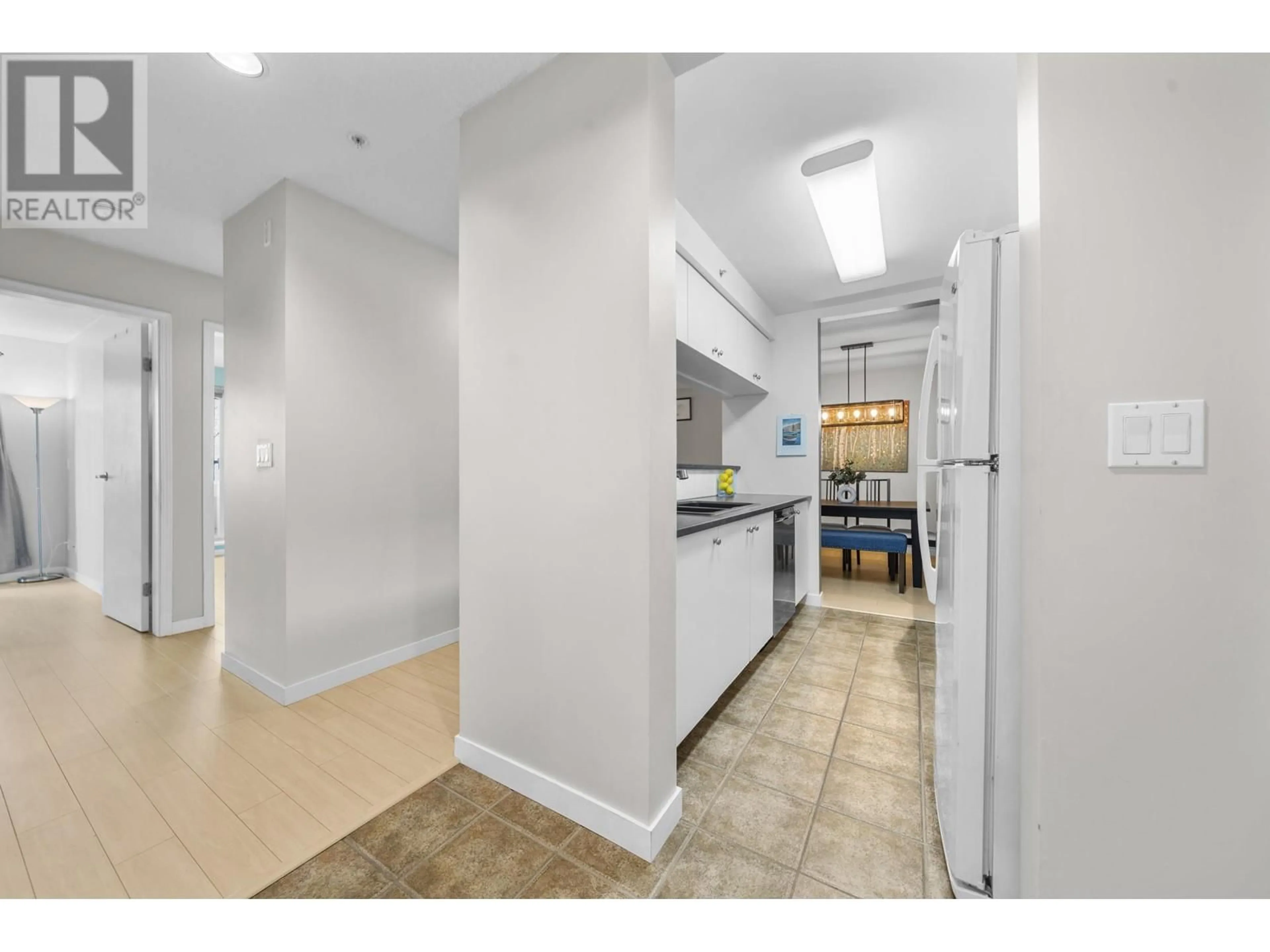 Standard kitchen, unknown for PH17 - 1163 THE HIGH STREET, Coquitlam British Columbia V3B7W2
