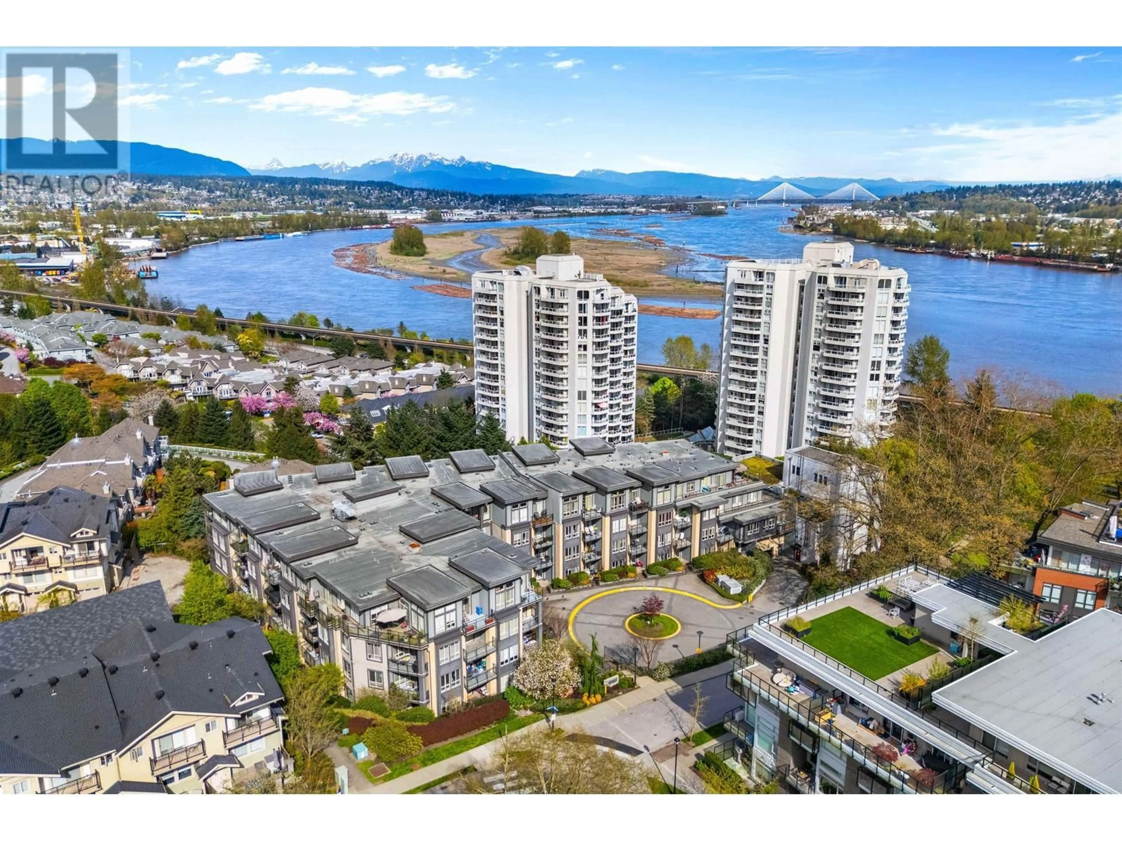 A pic from outside/outdoor area/front of a property/back of a property/a pic from drone, water/lake/river/ocean view for 317 - 225 FRANCIS WAY, New Westminster British Columbia V3L0G1