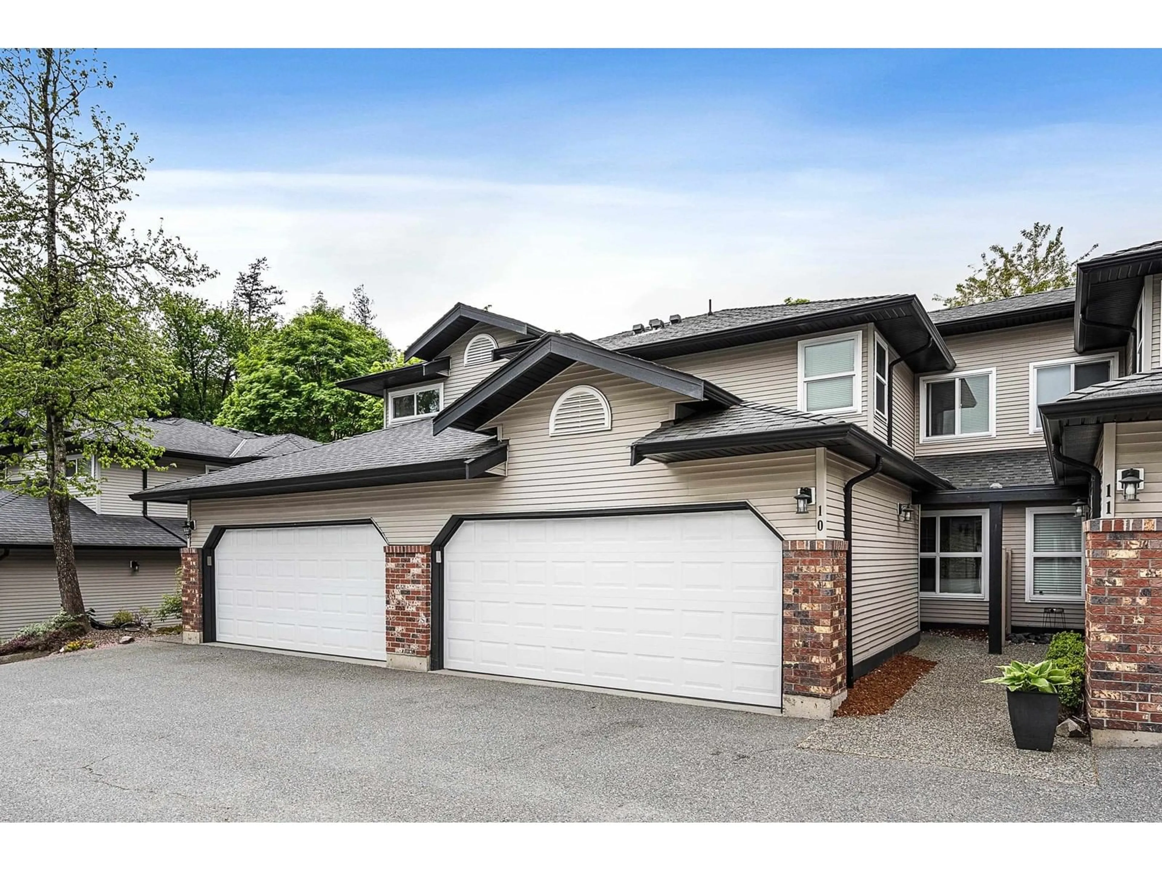 Unknown for 10 - 36060 OLD YALE, Abbotsford British Columbia V3G2E9