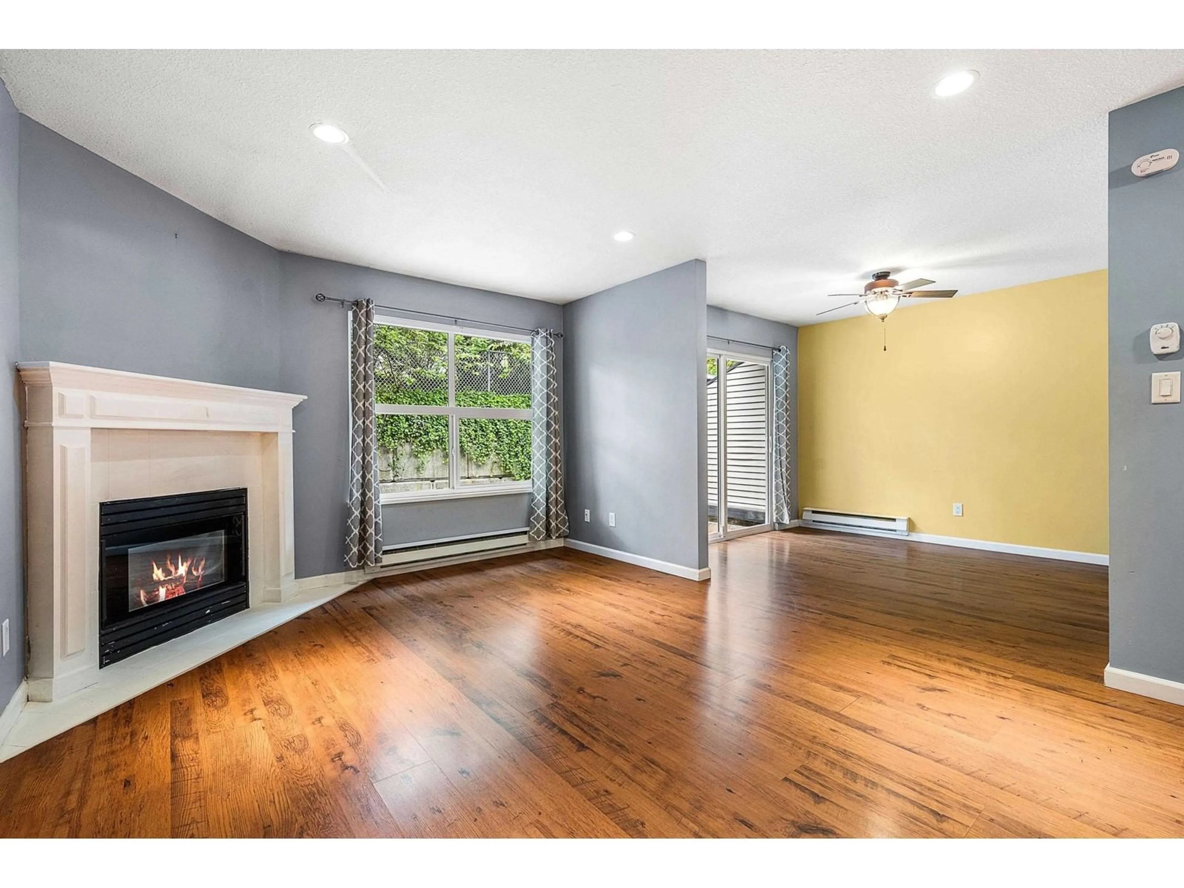 A pic of a room for 10 - 36060 OLD YALE, Abbotsford British Columbia V3G2E9