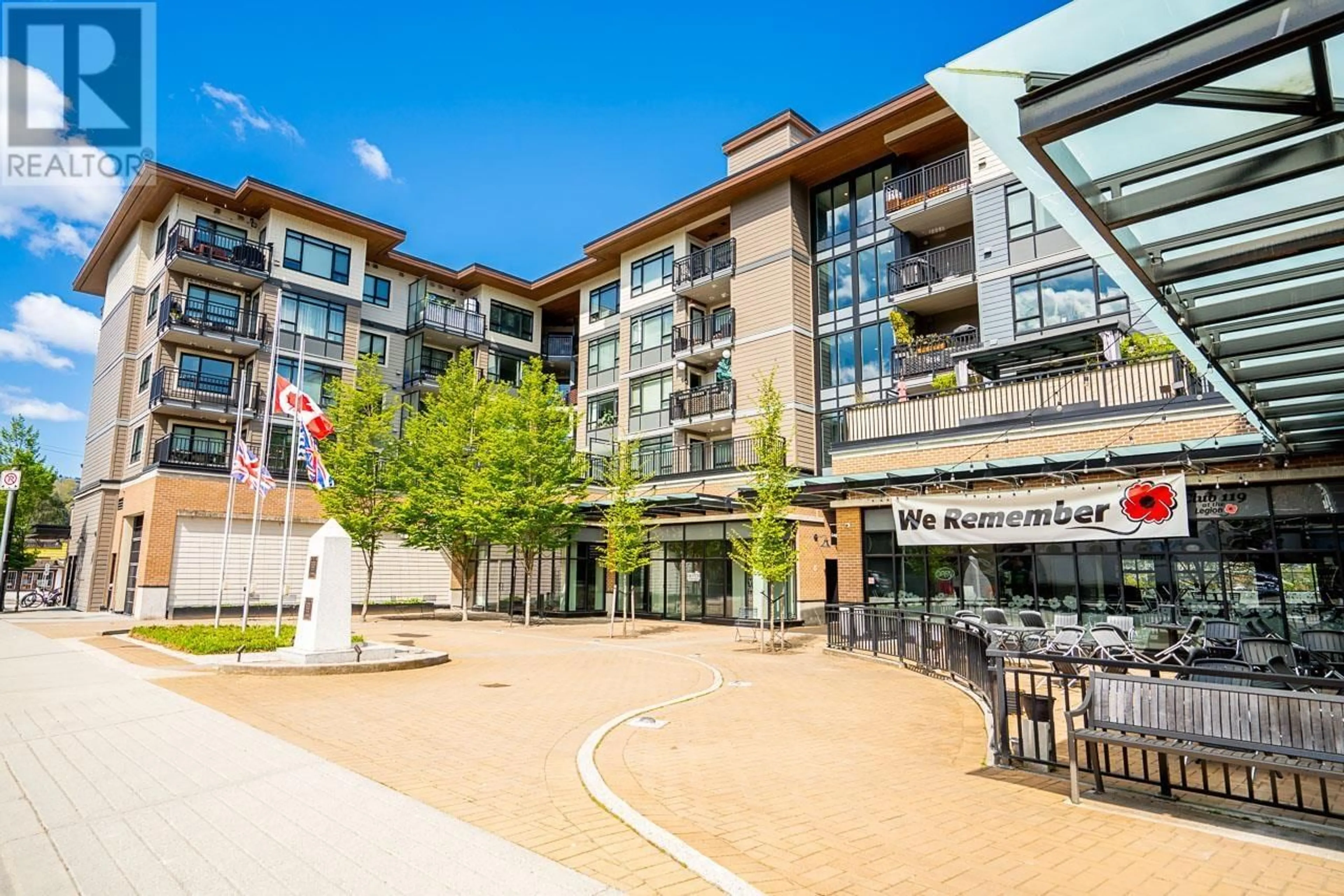 Patio, unknown for 509 - 2525 CLARKE STREET, Port Moody British Columbia V3H0J3