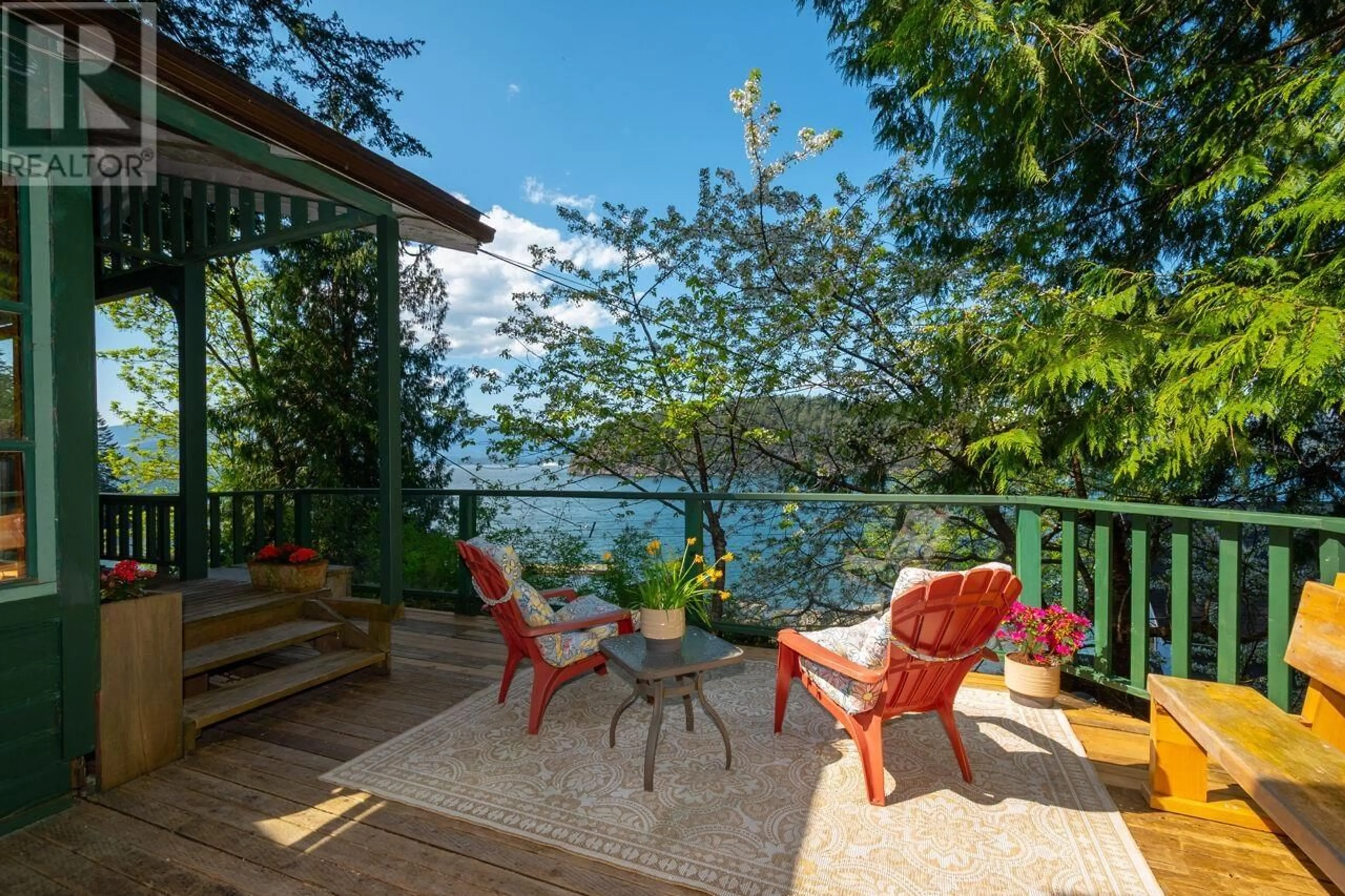 Patio, water/lake/river/ocean view for 1587 MOUNT GARDNER ROAD, Bowen Island British Columbia V0N1G2