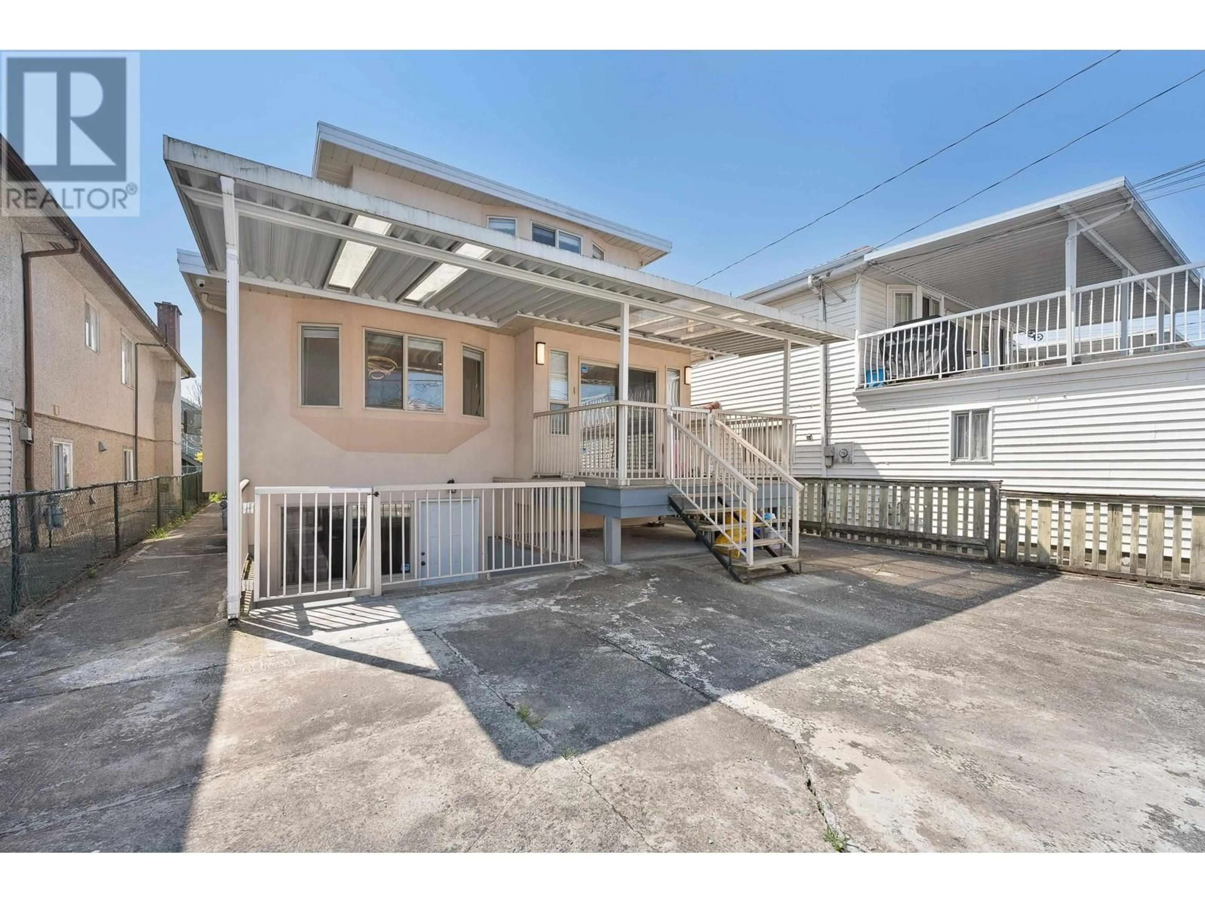 Patio, street for 2083 53RD AVENUE, Vancouver British Columbia V5P1X6