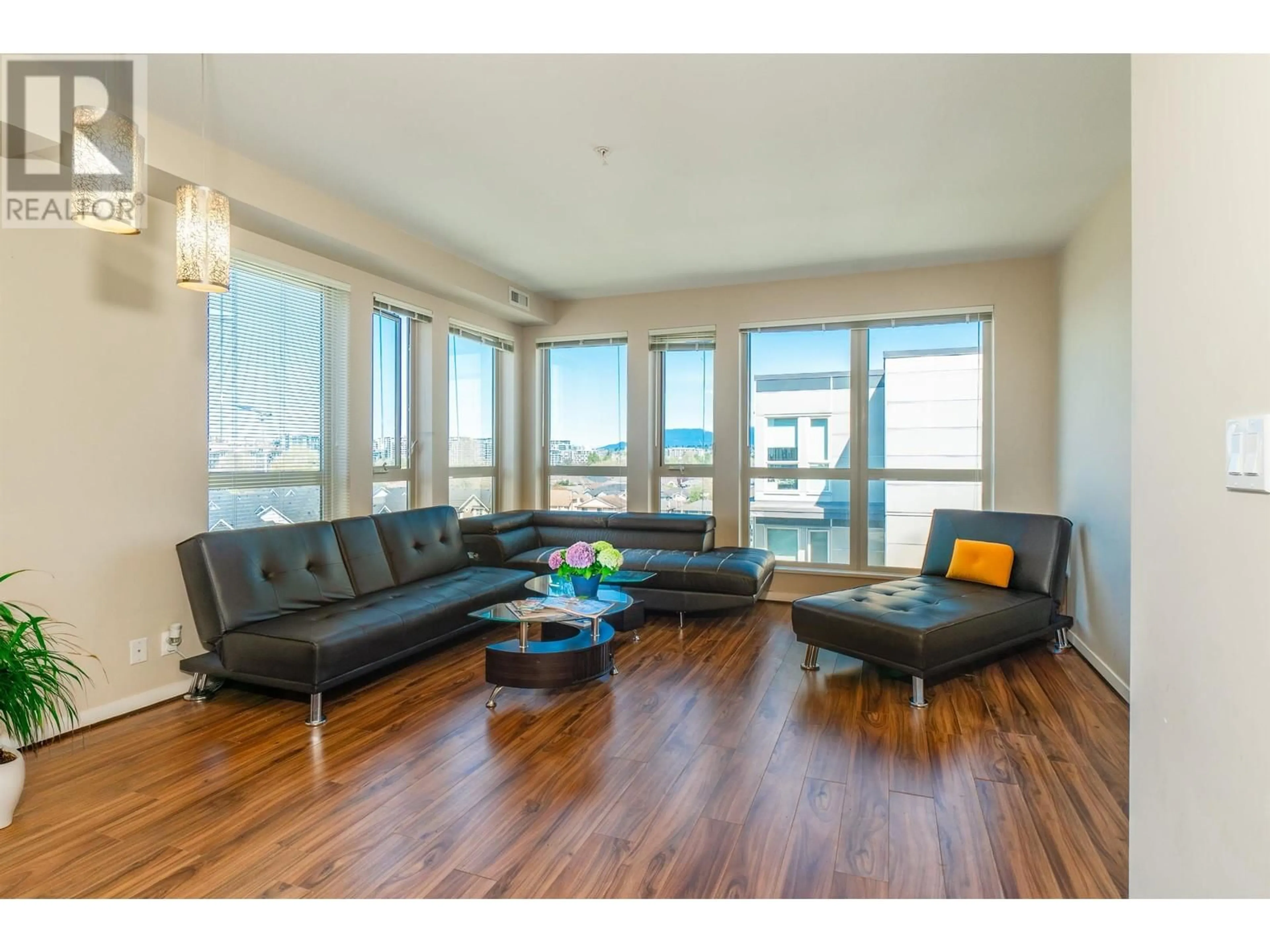 Living room with furniture, wood/laminate floor for 795 - 4133 STOLBERG STREET, Richmond British Columbia V6X0J3