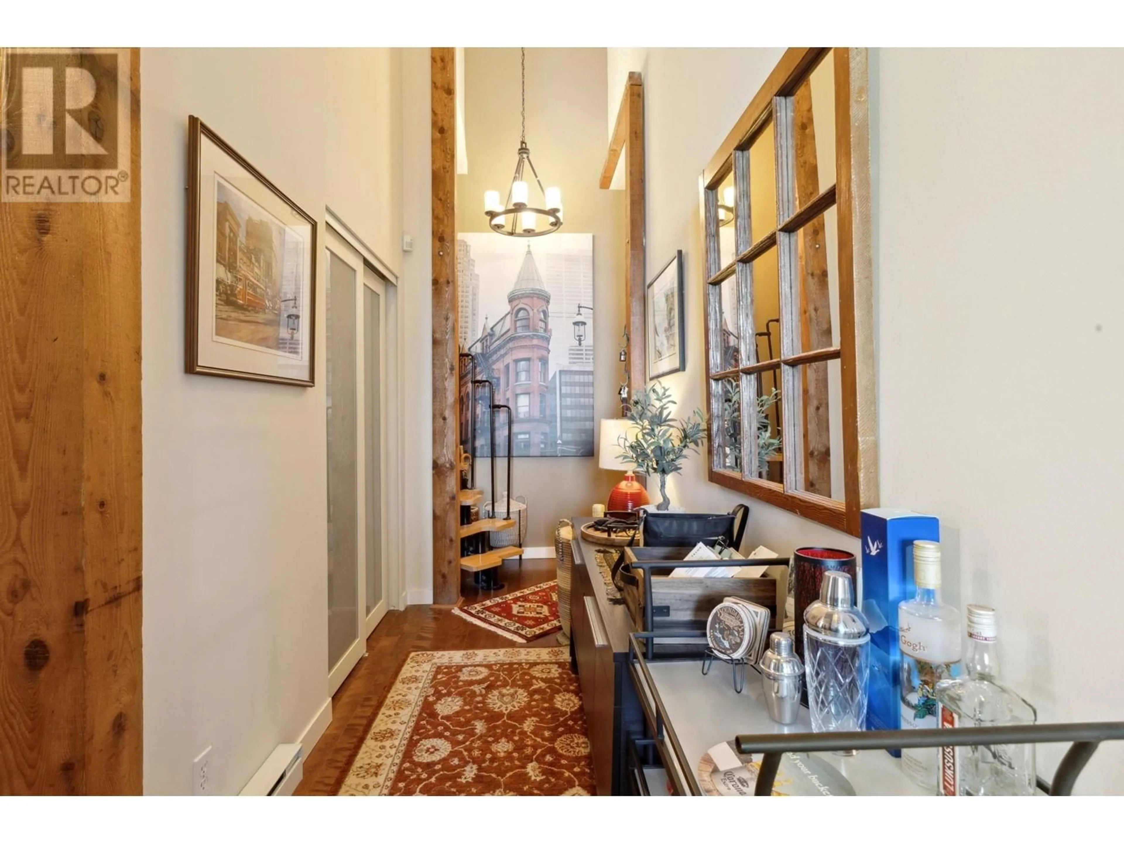Indoor foyer for PH1 - 2763 CHANDLERY PLACE, Vancouver British Columbia V5S4V4
