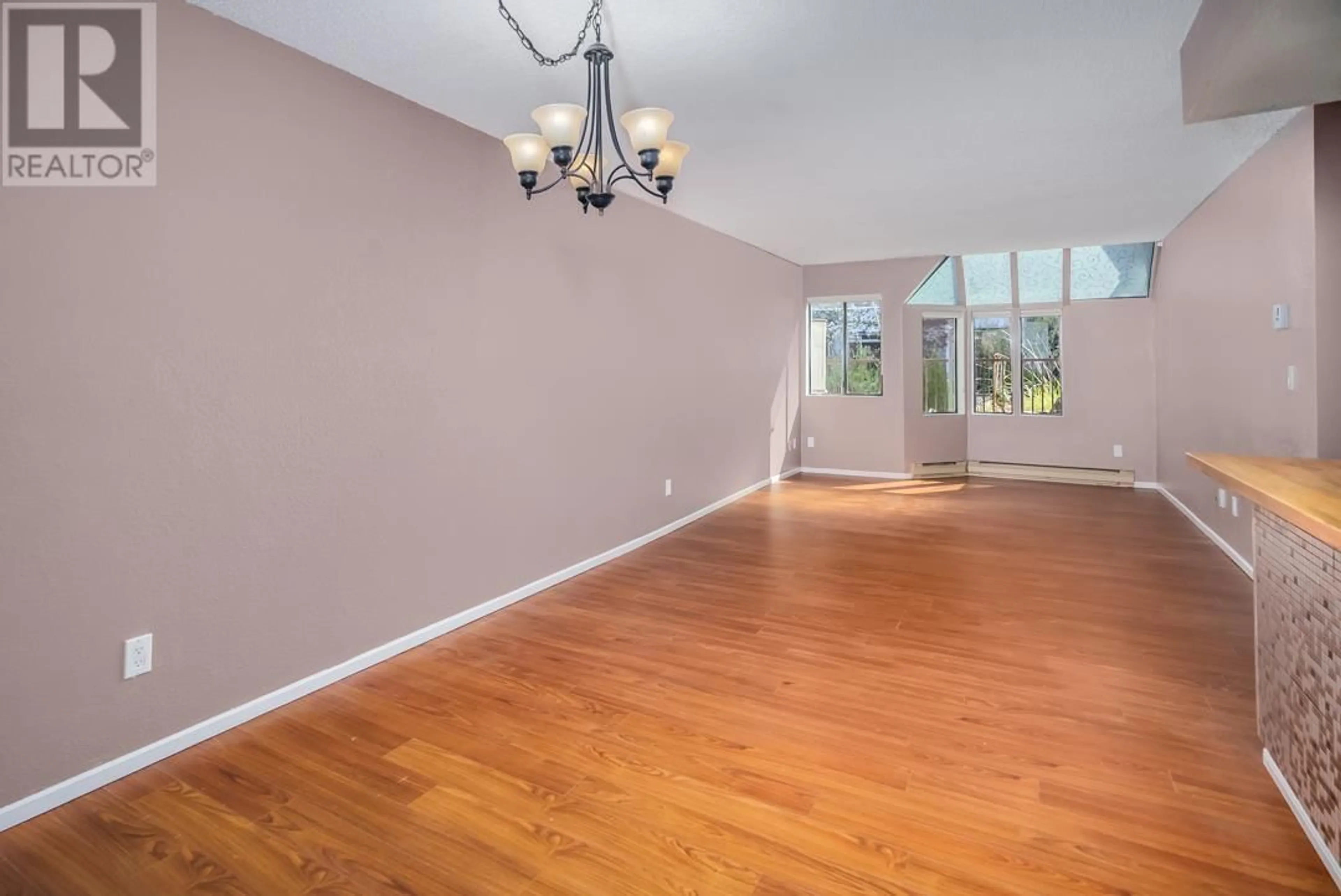 A pic of a room for 10 - 11900 228TH STREET, Maple Ridge British Columbia V2X6L9