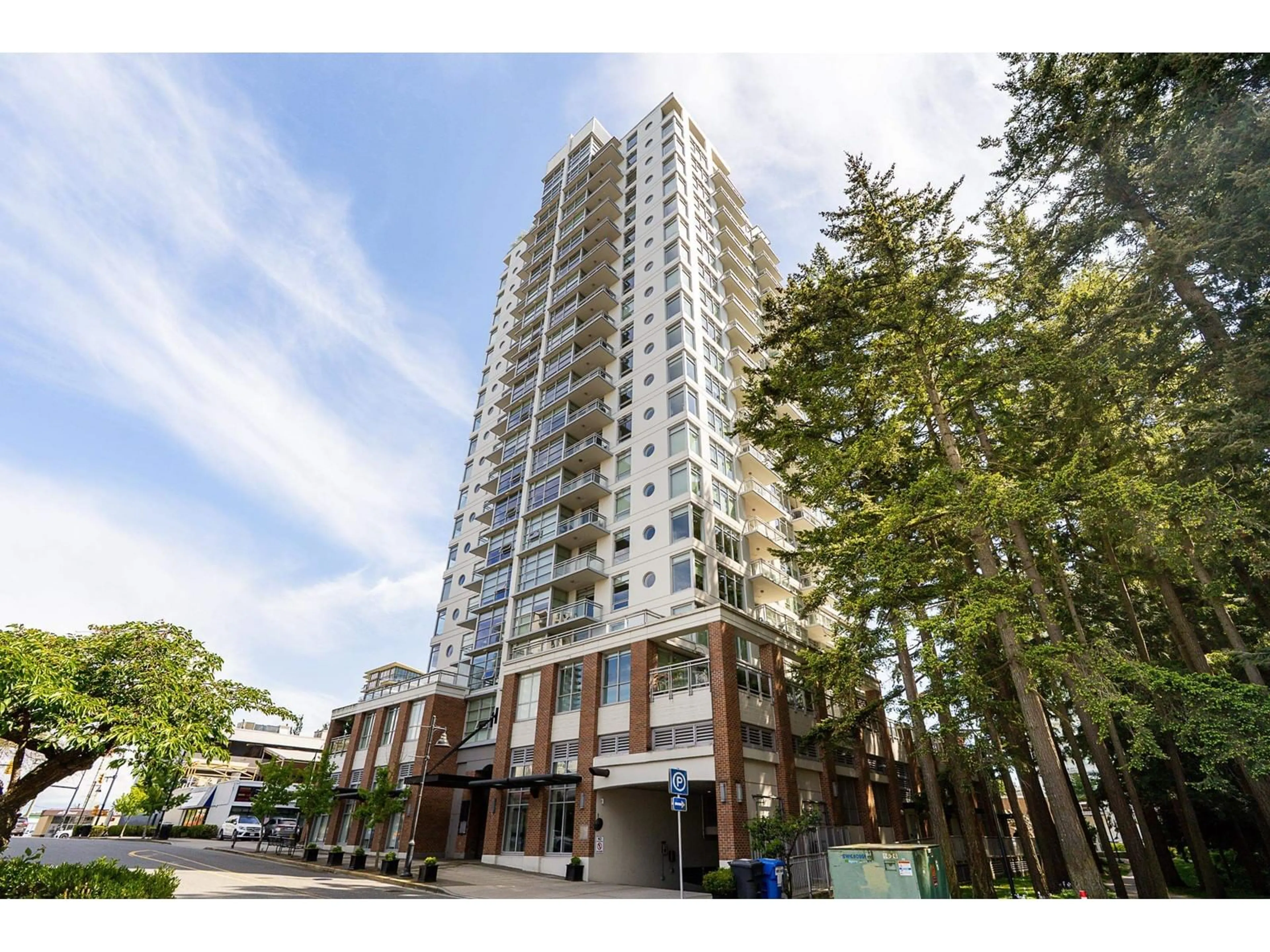 Unknown for 906 - 15152 RUSSELL, White Rock British Columbia V4B0A3