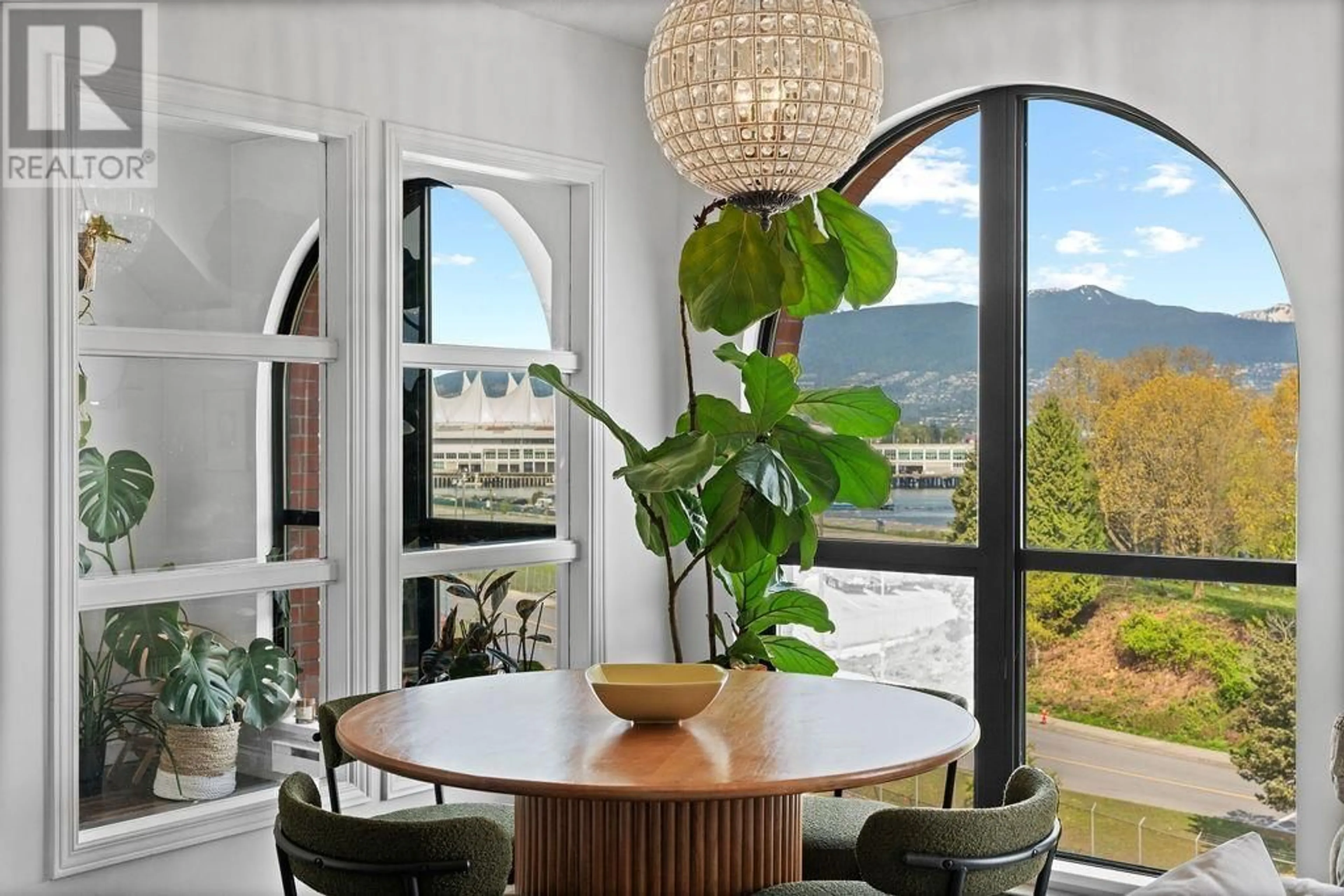 Dining room, unknown for 703 - 55 ALEXANDER STREET, Vancouver British Columbia V6A1B2