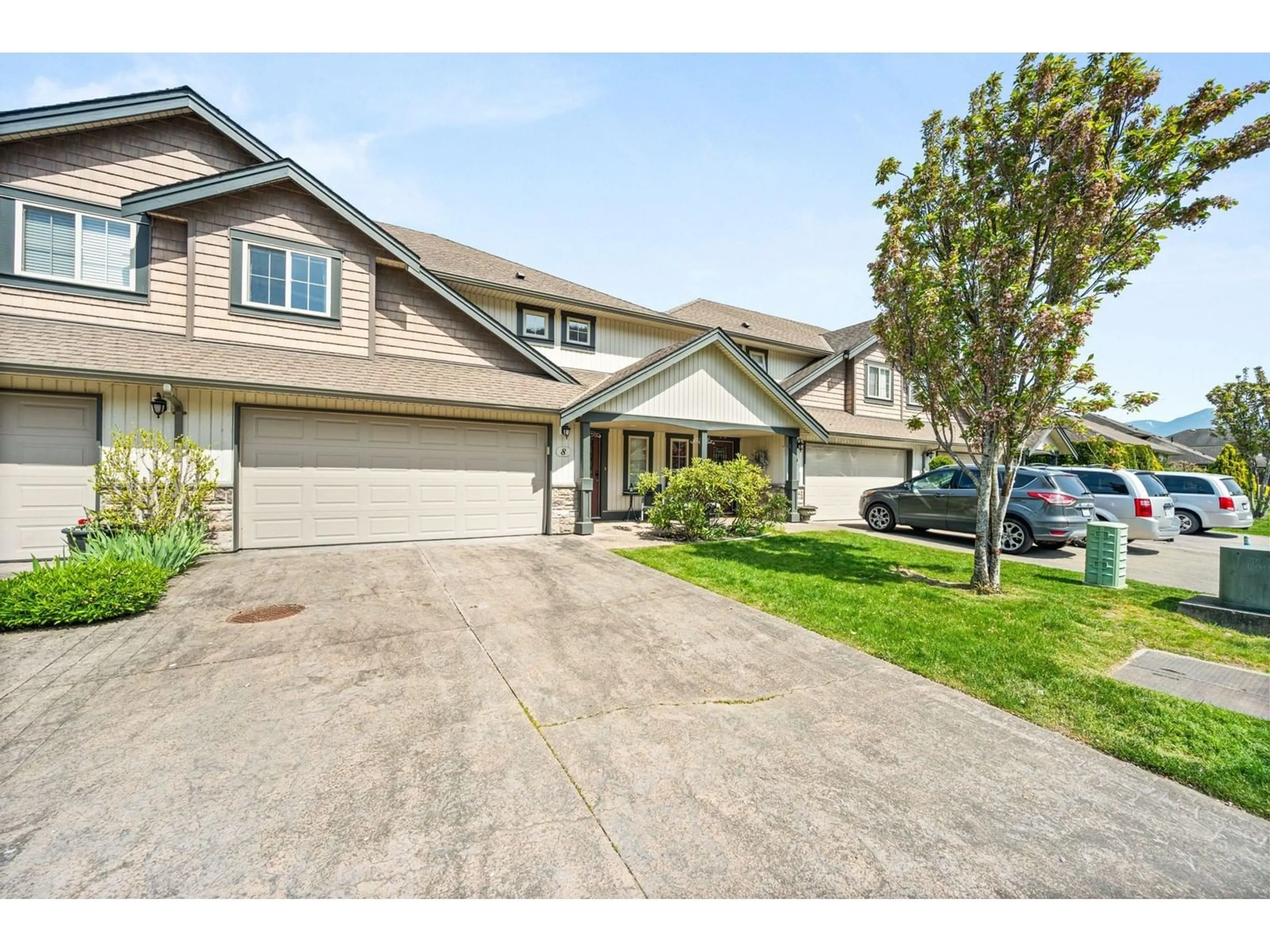 Unknown for 8 - 44523 MCLAREN DRIVE, Chilliwack British Columbia V2R0C2