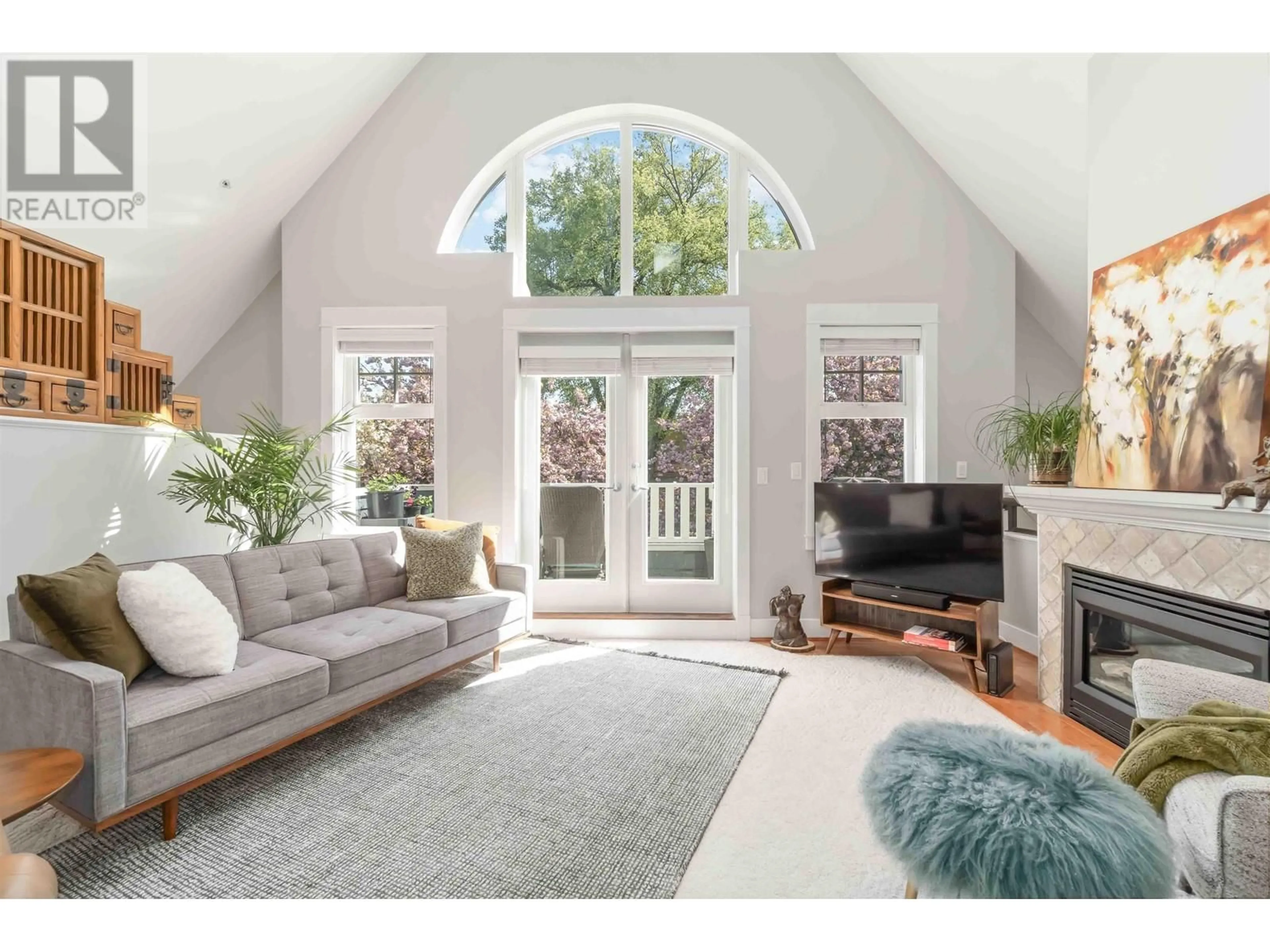 Living room with furniture, unknown for 145 15TH AVENUE, Vancouver British Columbia V5Y1X8