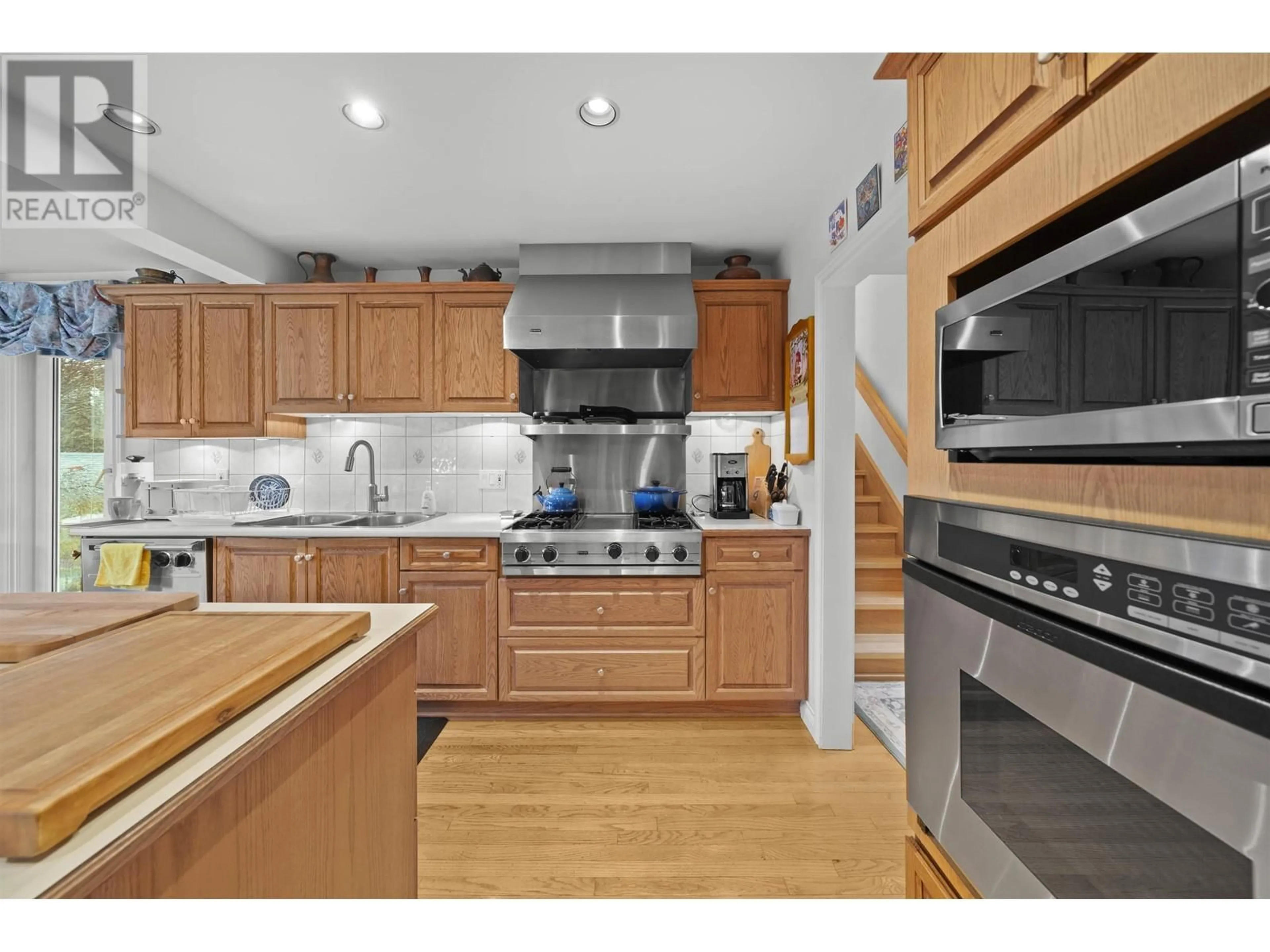 Unknown for 8511 FAIRFAX CRESCENT, Richmond British Columbia V7C1X9