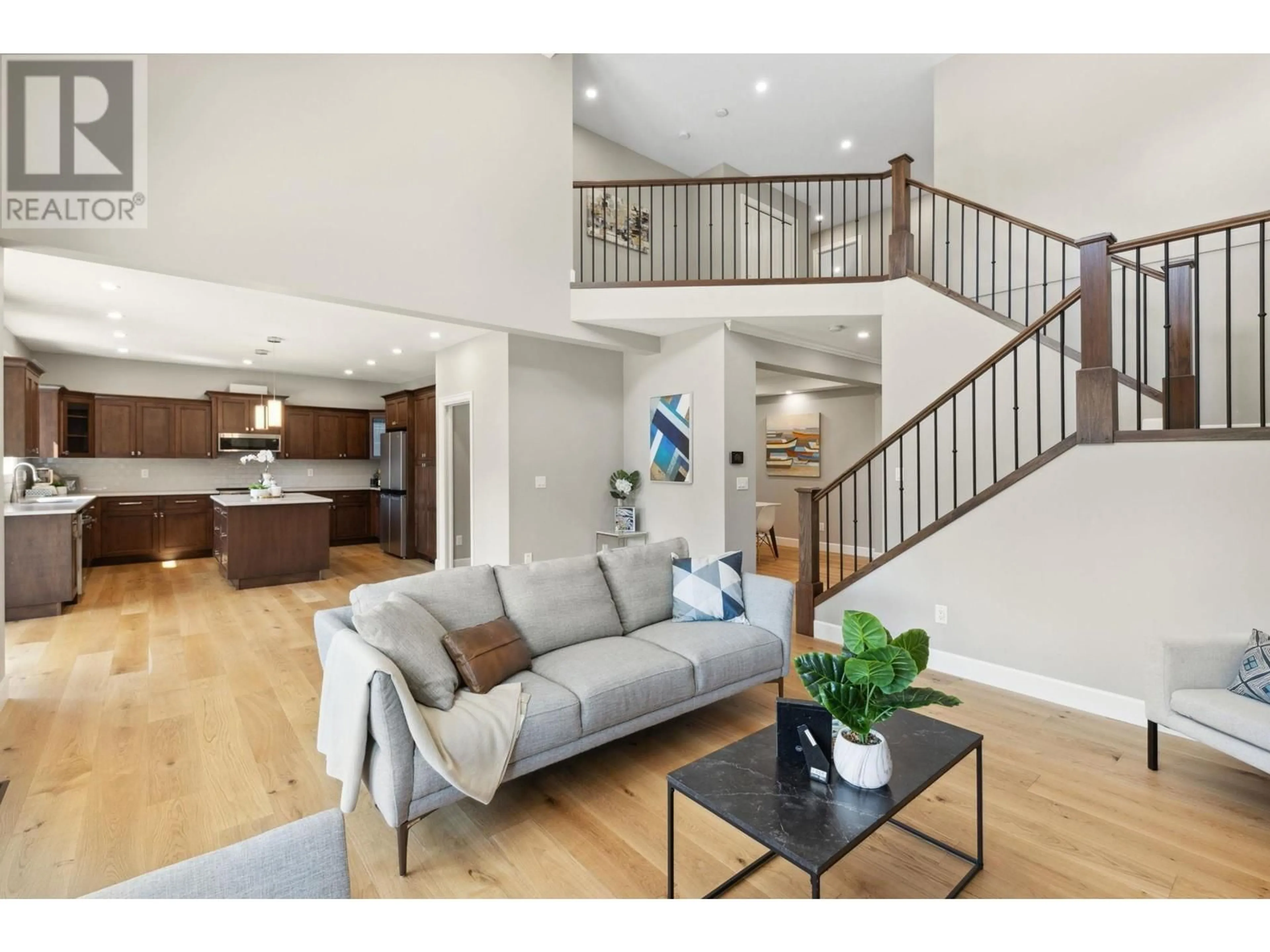 Unknown for 3312 MCTAVISH COURT, Coquitlam British Columbia V3E2Z7