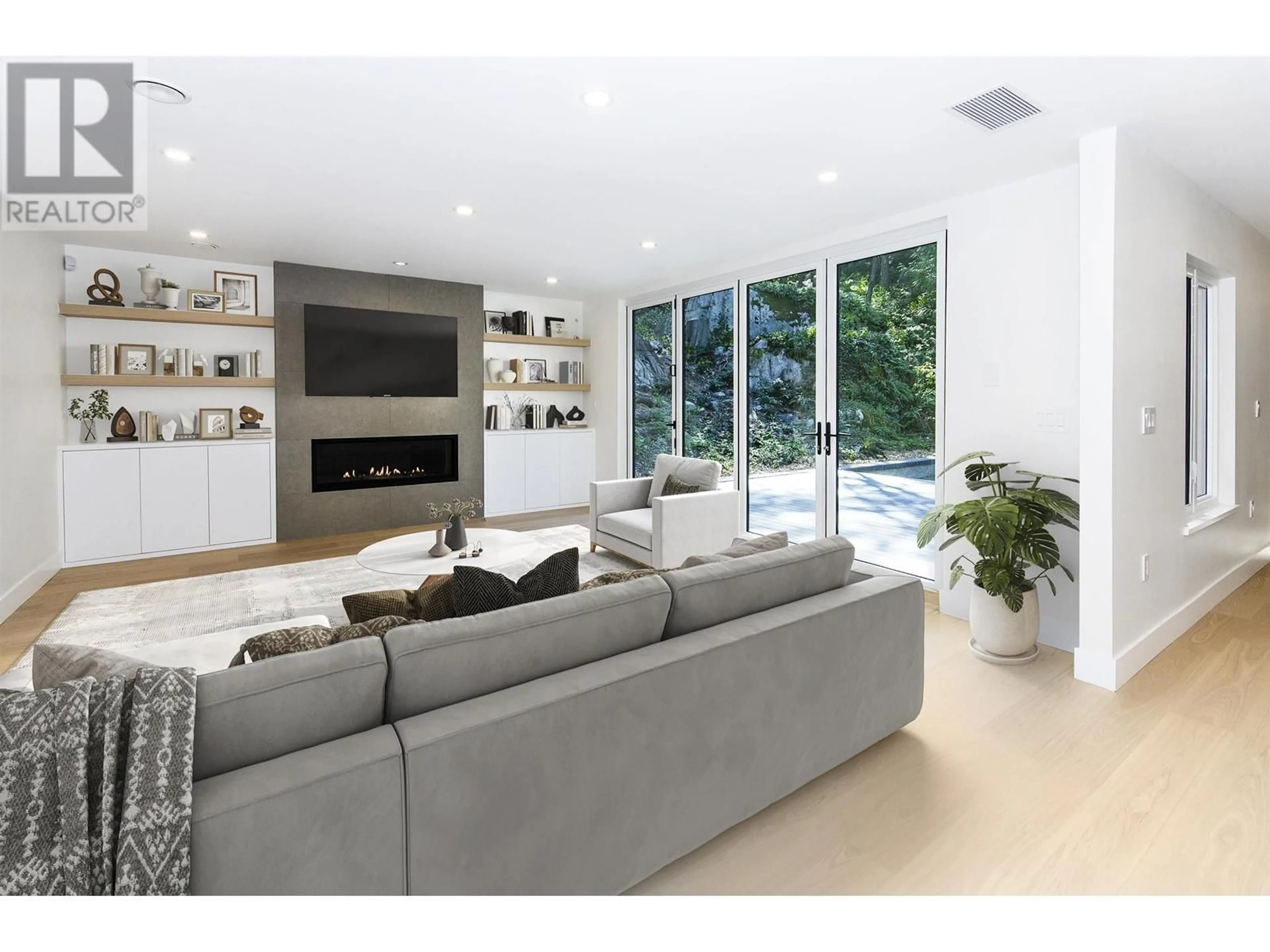 Living room with furniture, unknown for 4002 BAYRIDGE AVENUE, West Vancouver British Columbia V7V3J5