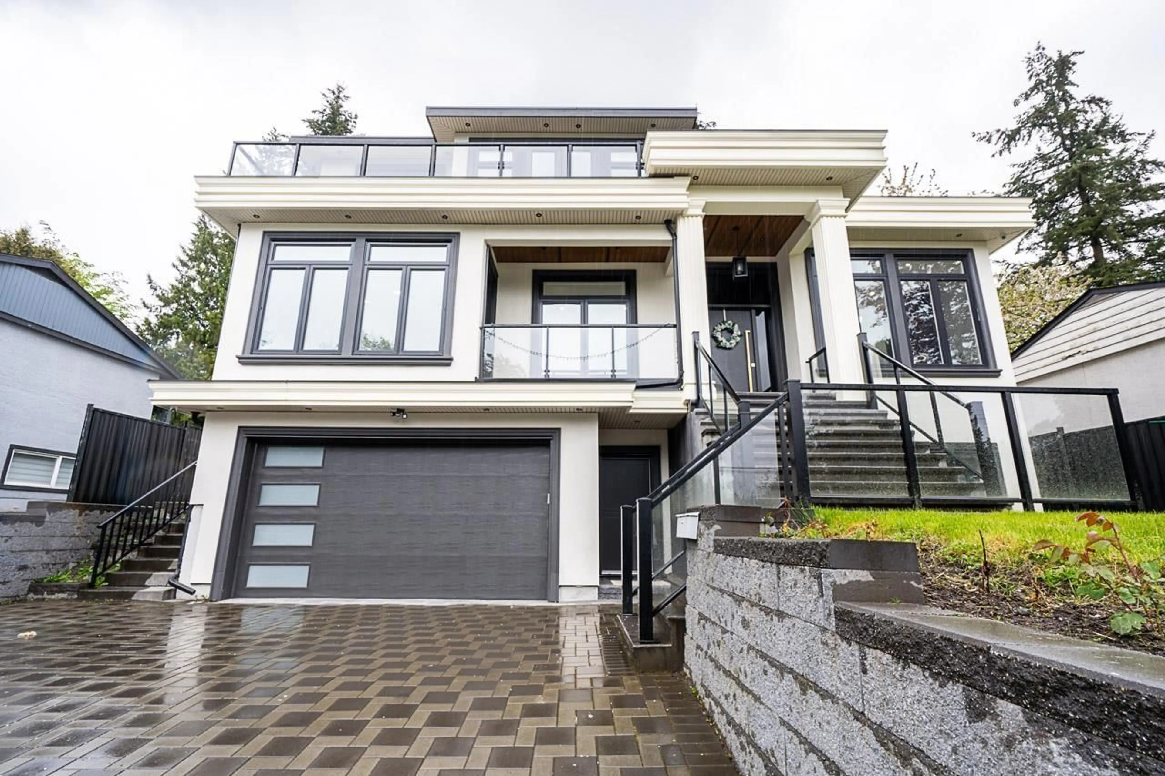 Unknown for 11370 GLEN AVON, Surrey British Columbia V3R4Y6