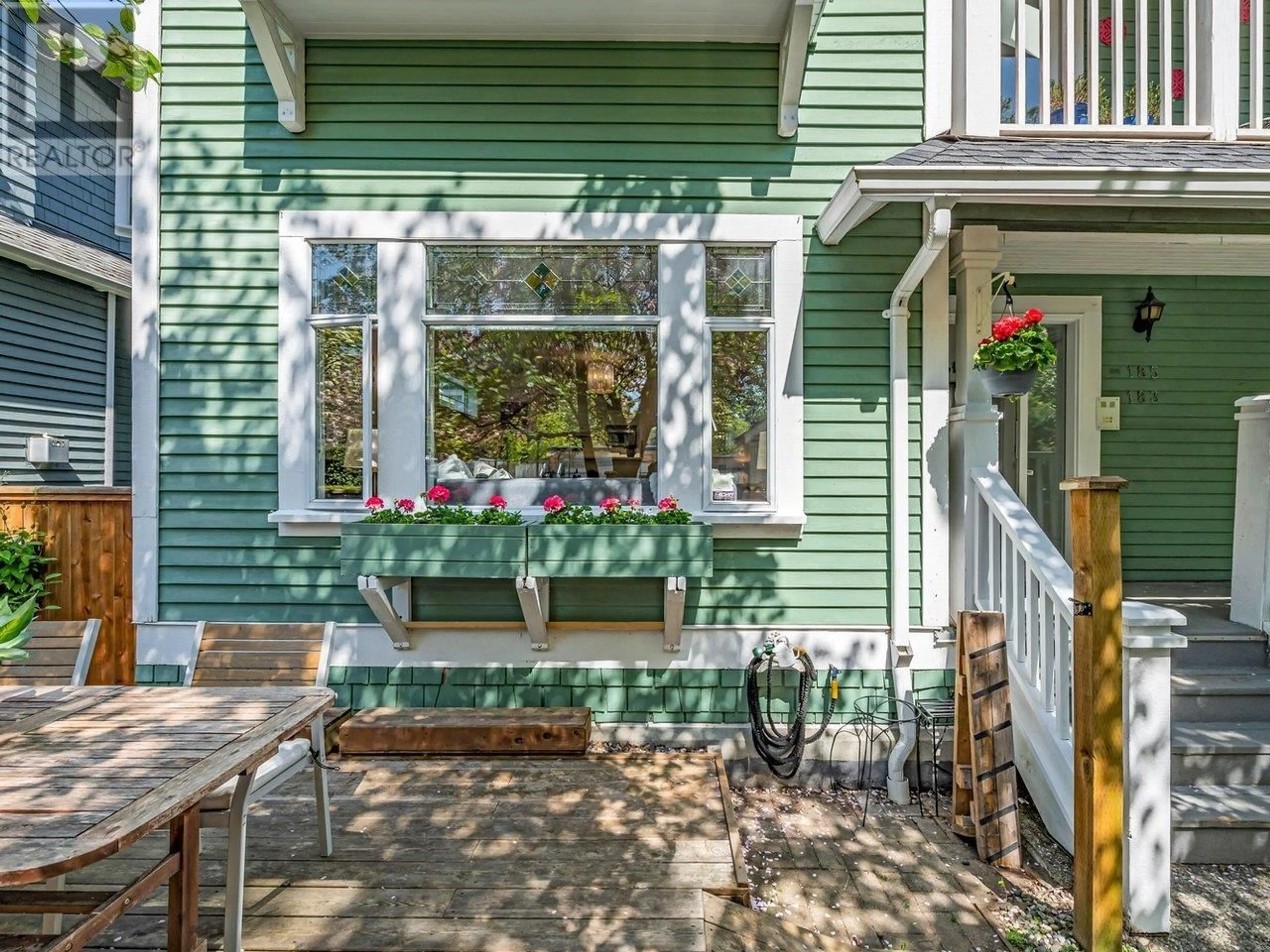 Patio, street for 183 15 AVENUE, Vancouver British Columbia V5Y1X8