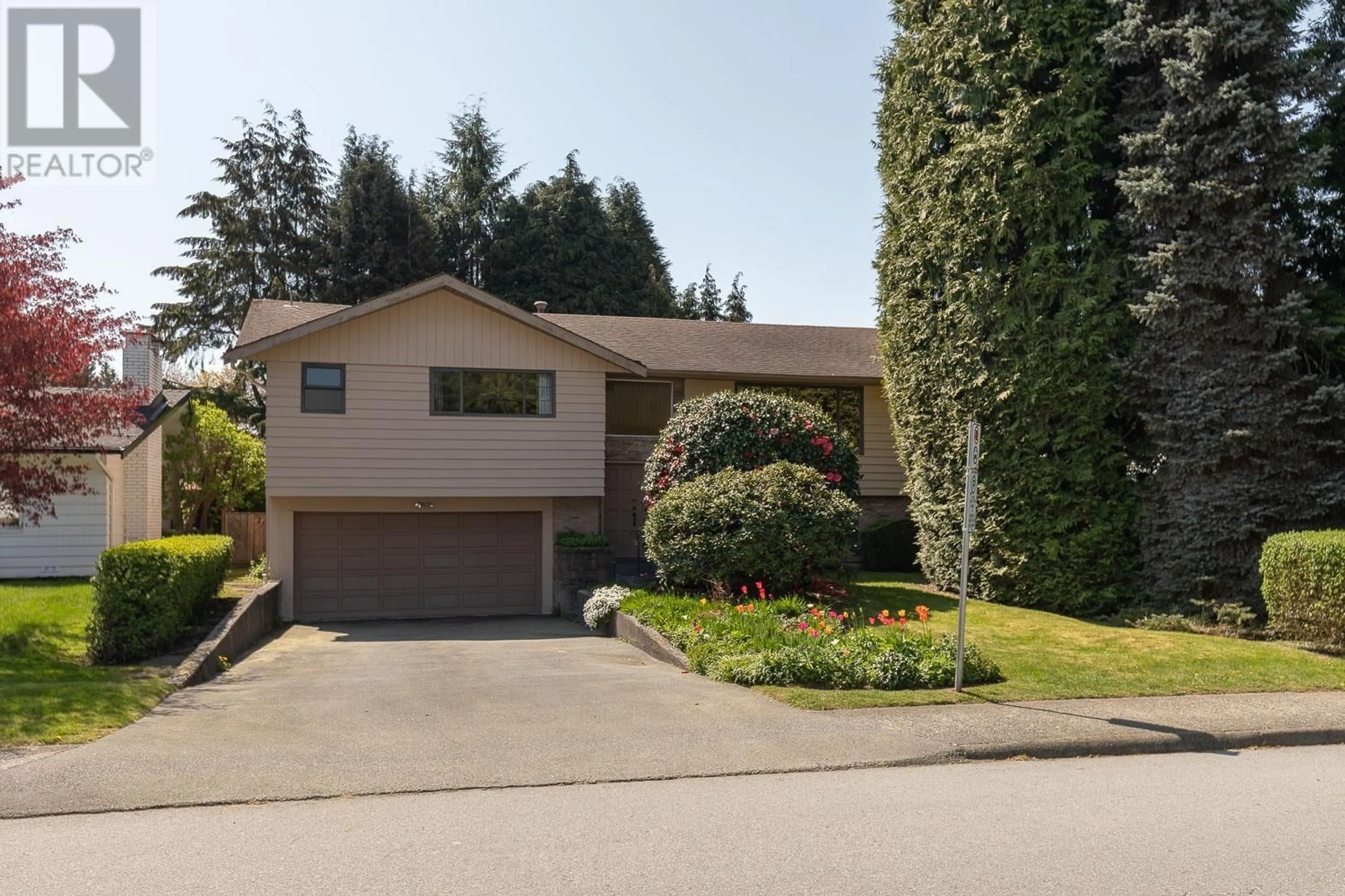 Home with vinyl exterior material, street for 1715 ROSS ROAD, North Vancouver British Columbia V7J1V8