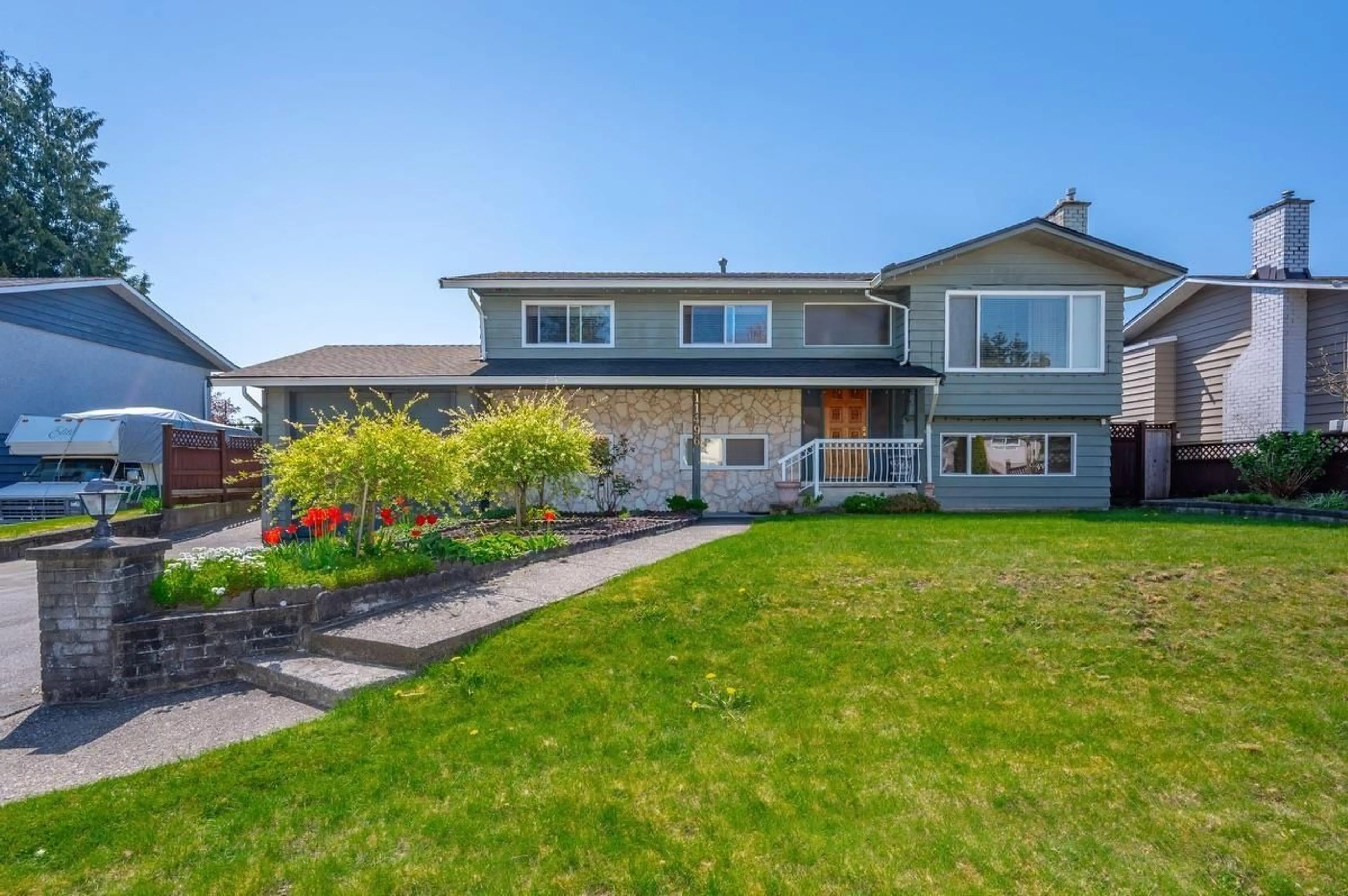 Home with vinyl exterior material, unknown for 11496 85A, Delta British Columbia V4C2V5