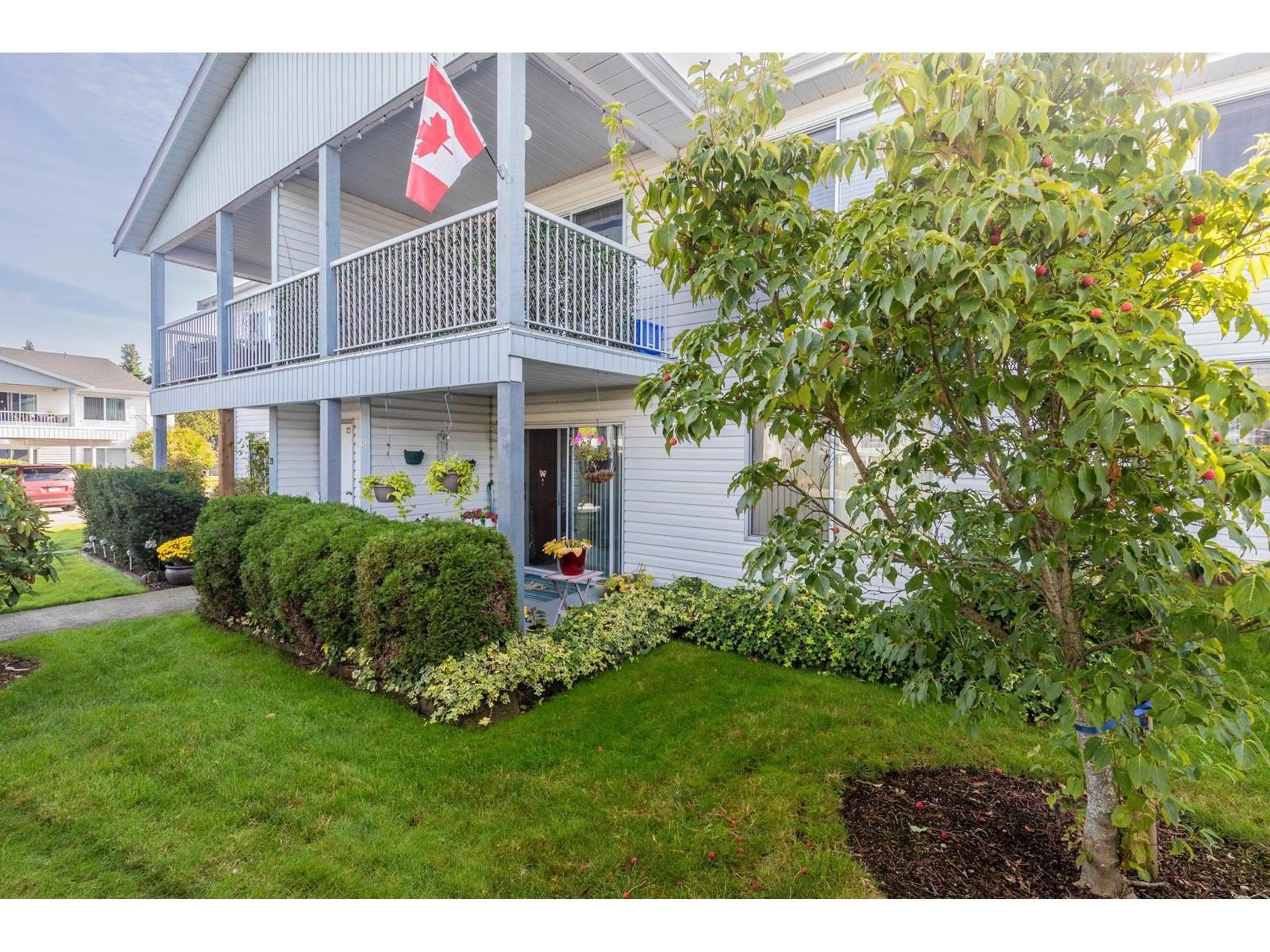 Patio, unknown for 23 - 32691 GARIBALDI, Abbotsford British Columbia V2T5T7
