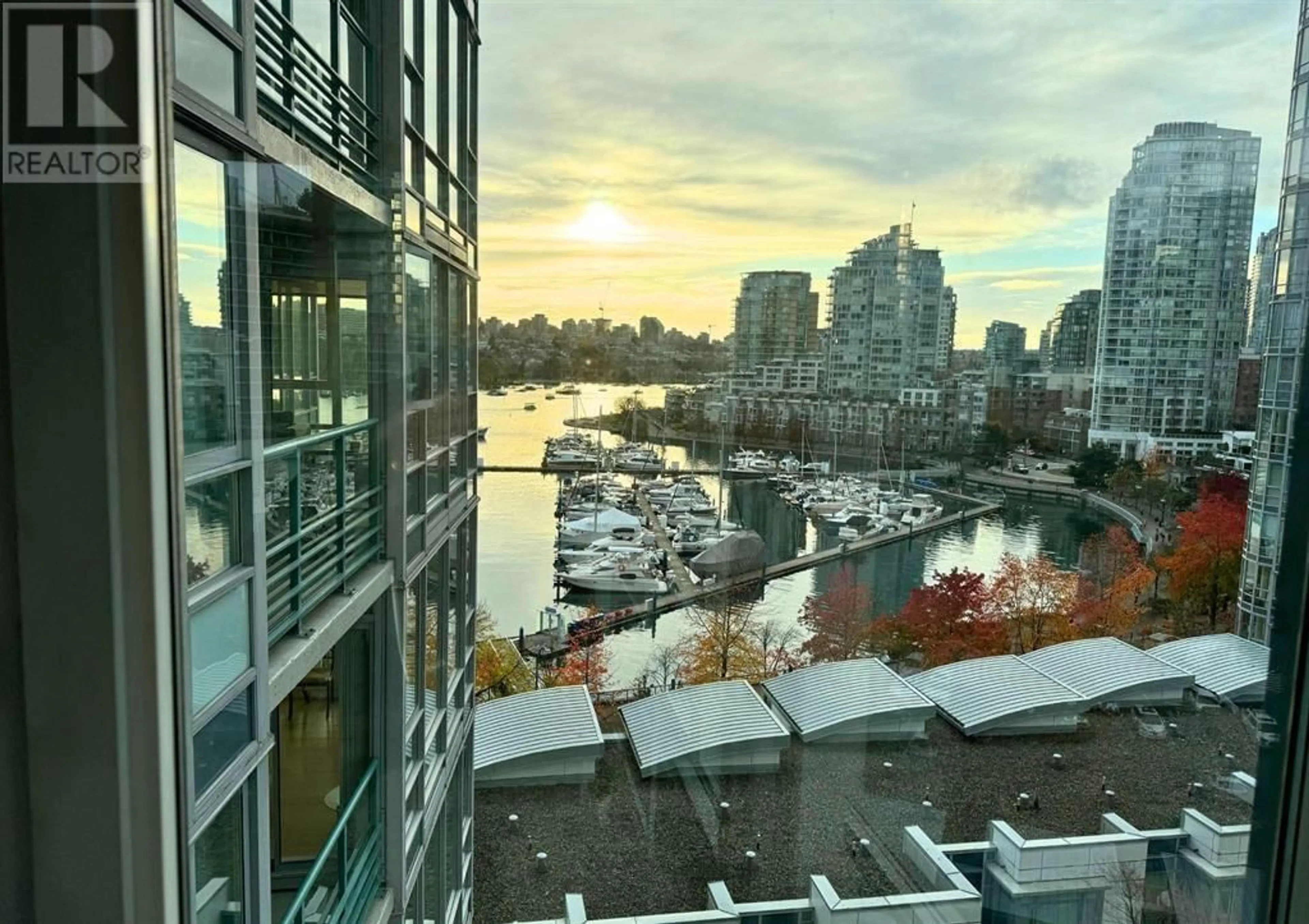 Unknown for 1101 - 1033 MARINASIDE CRESCENT, Vancouver British Columbia V6Z3A3