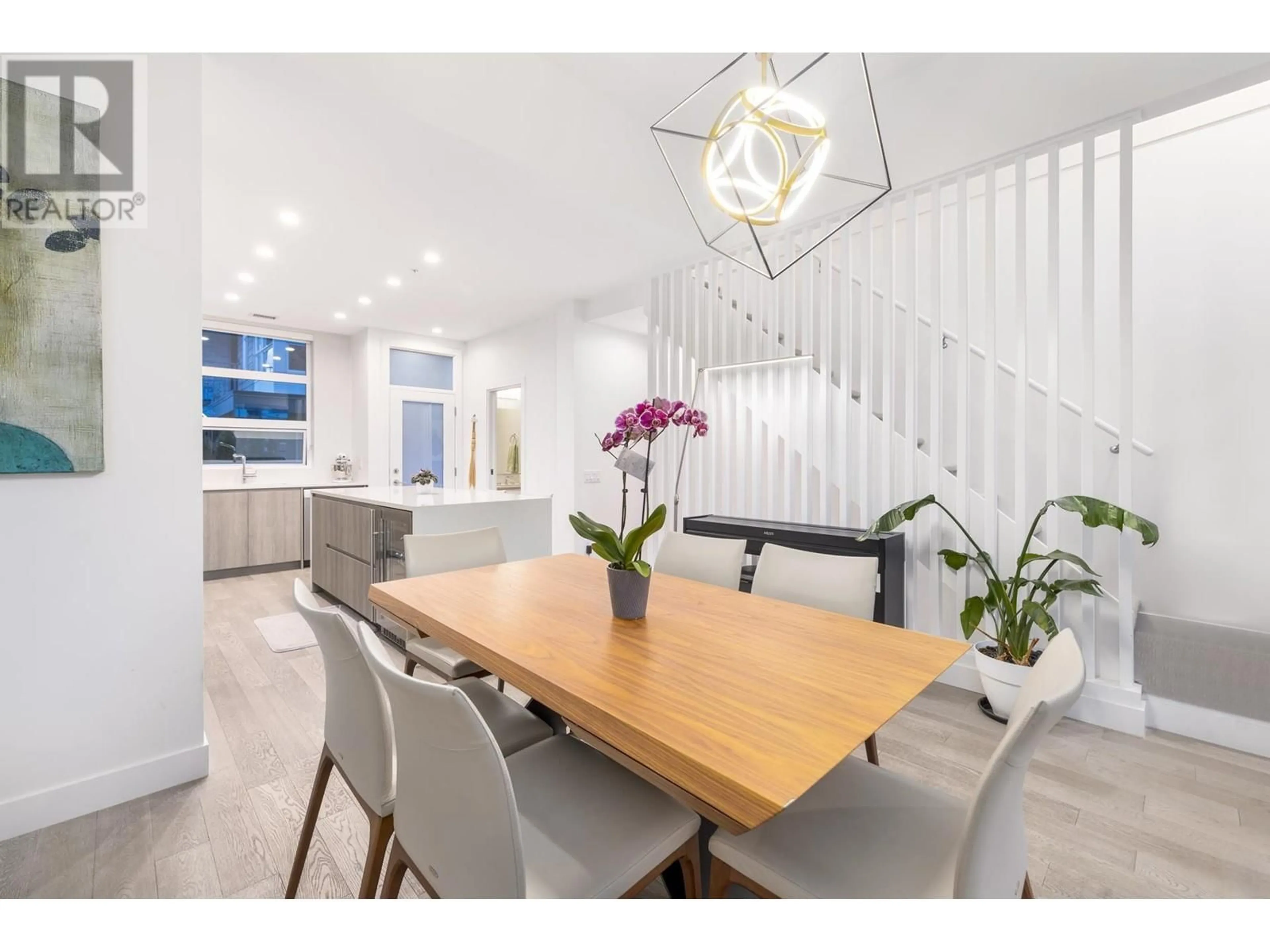 Open concept kitchen, unknown for 160 - 2060 CURLING ROAD, North Vancouver British Columbia V7P0E1