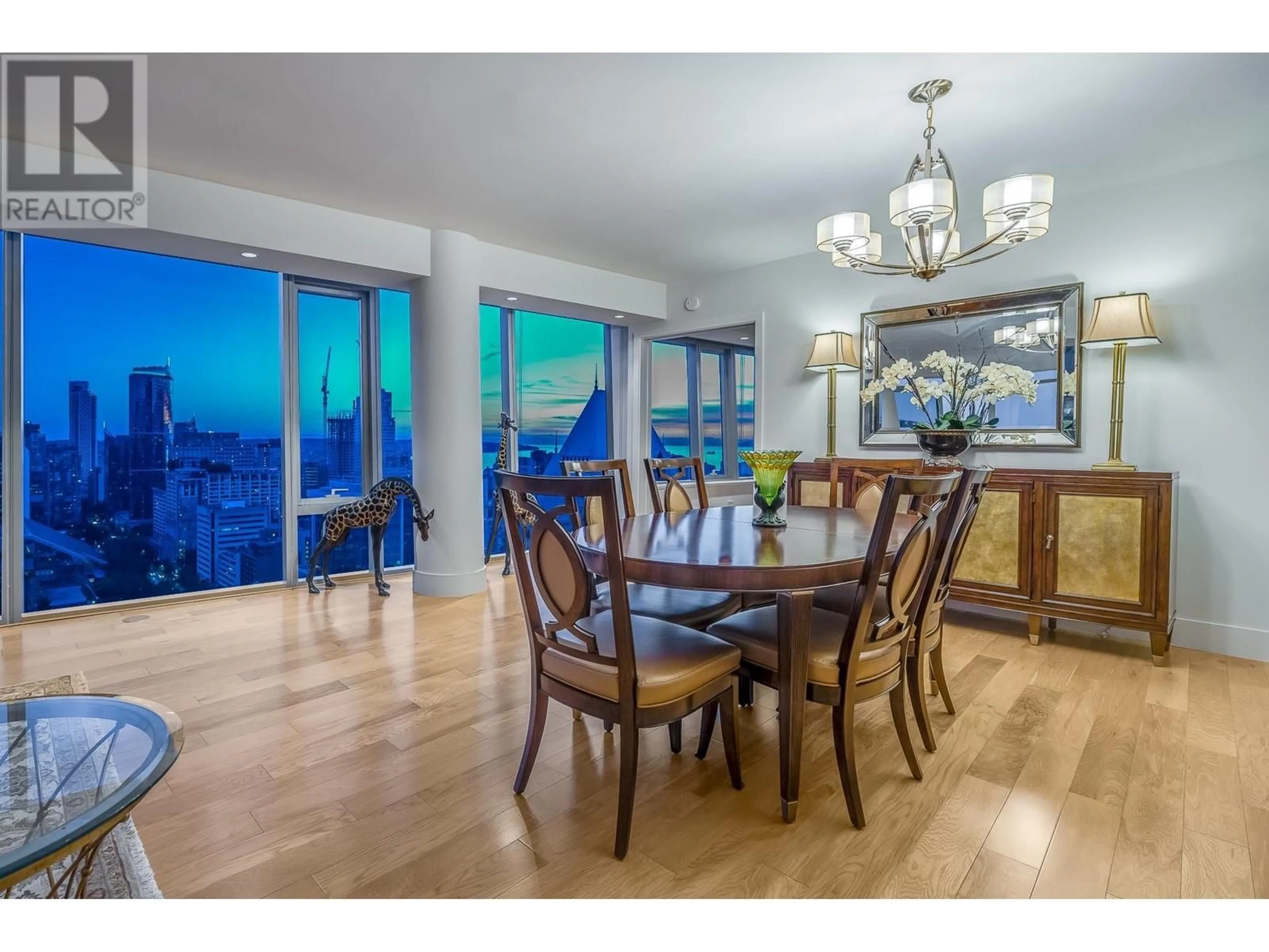Dining room, wood/laminate floor for 2905 - 667 HOWE STREET, Vancouver British Columbia V6C0B5