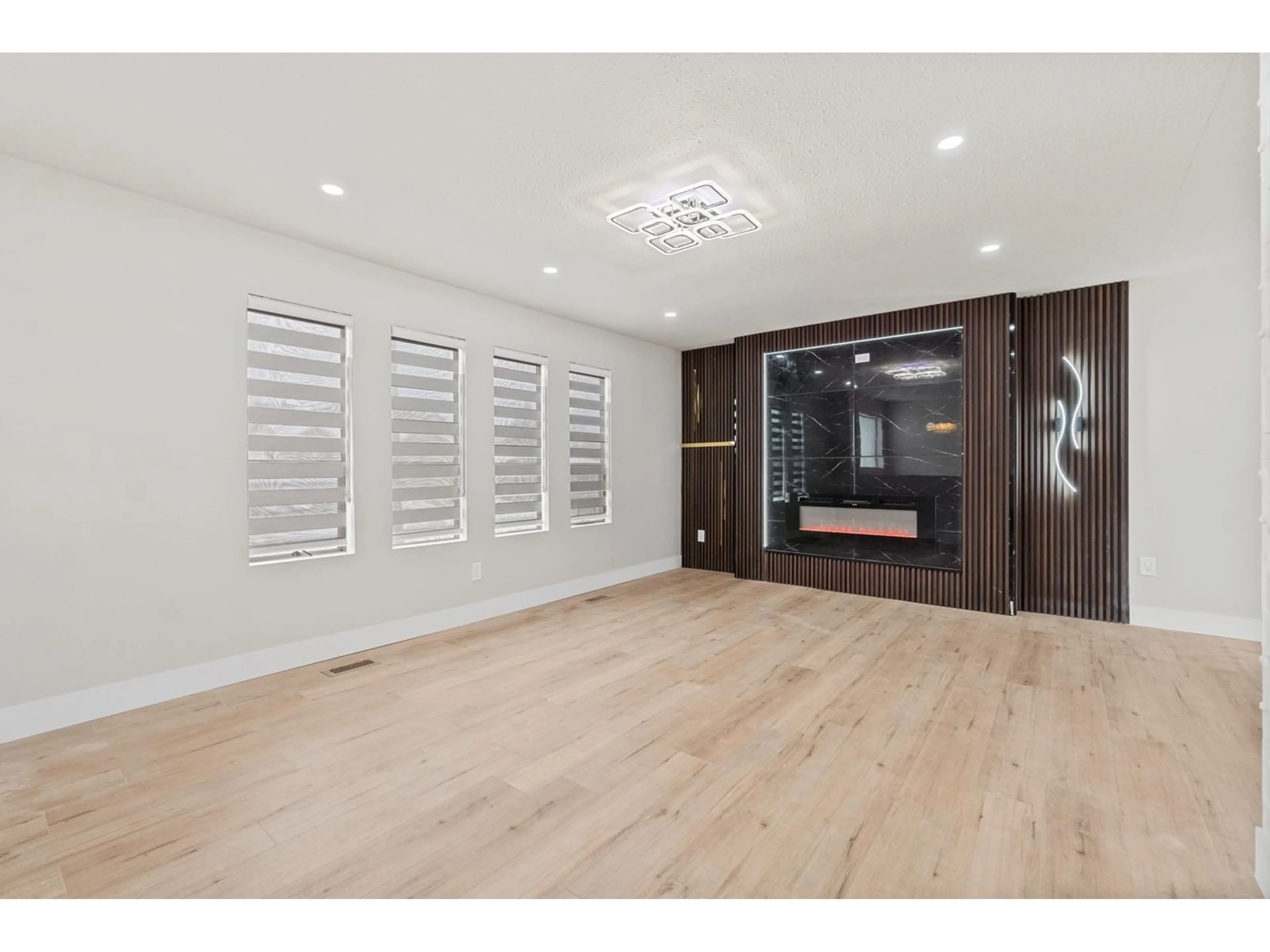 Unknown for 3350 CLEARBROOK, Abbotsford British Columbia V2T4T4