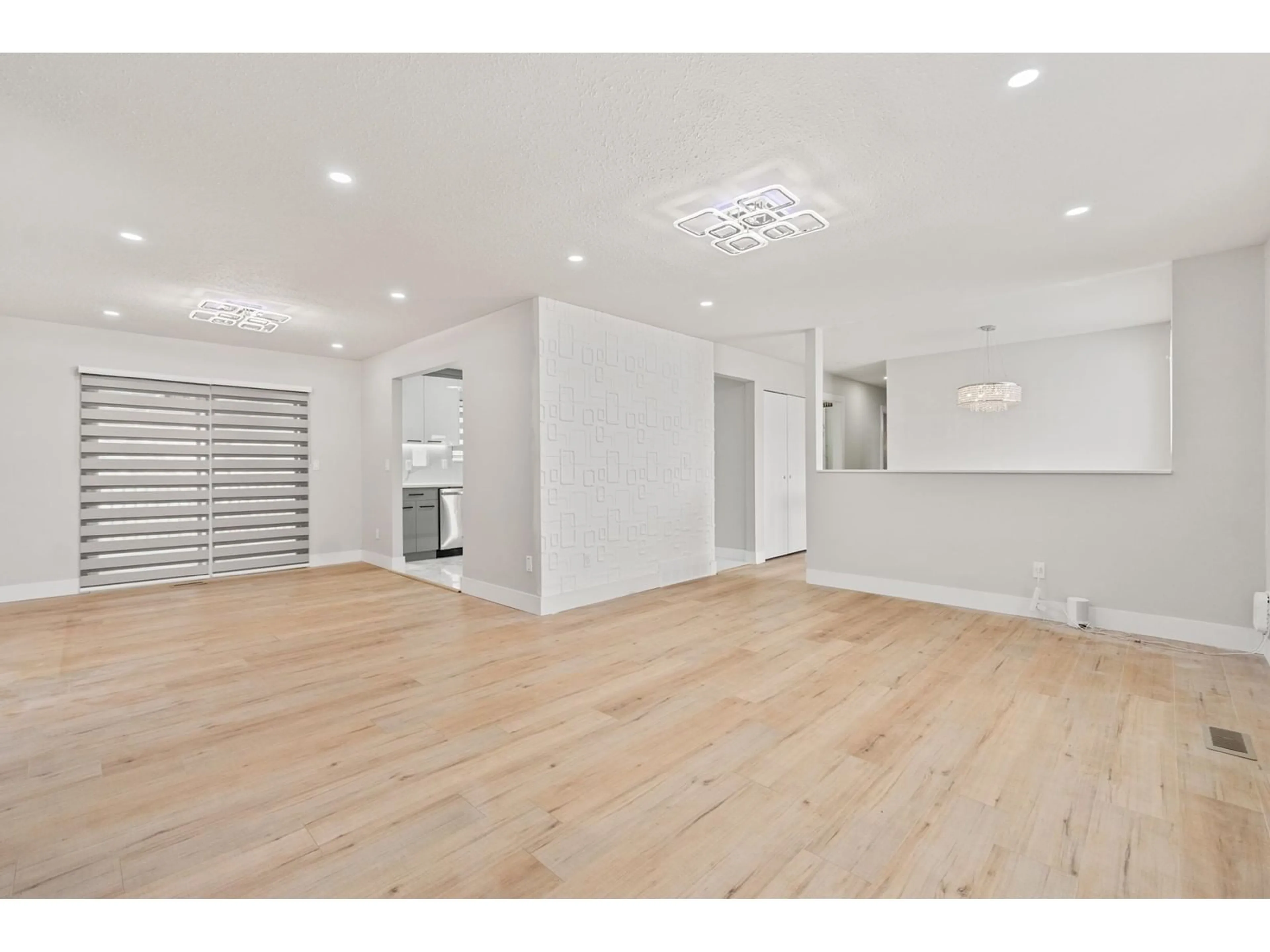 A pic of a room for 3350 CLEARBROOK, Abbotsford British Columbia V2T4T4