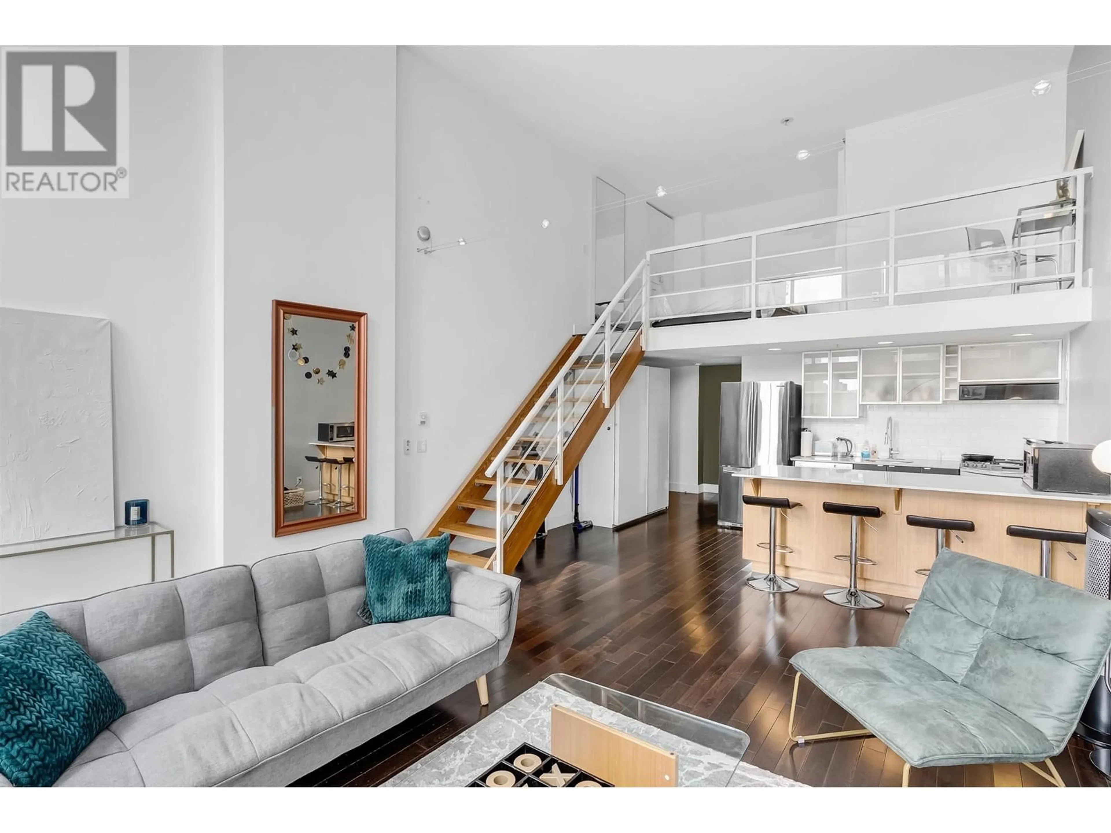 Unknown for 318 - 933 SEYMOUR STREET, Vancouver British Columbia V6B6L6