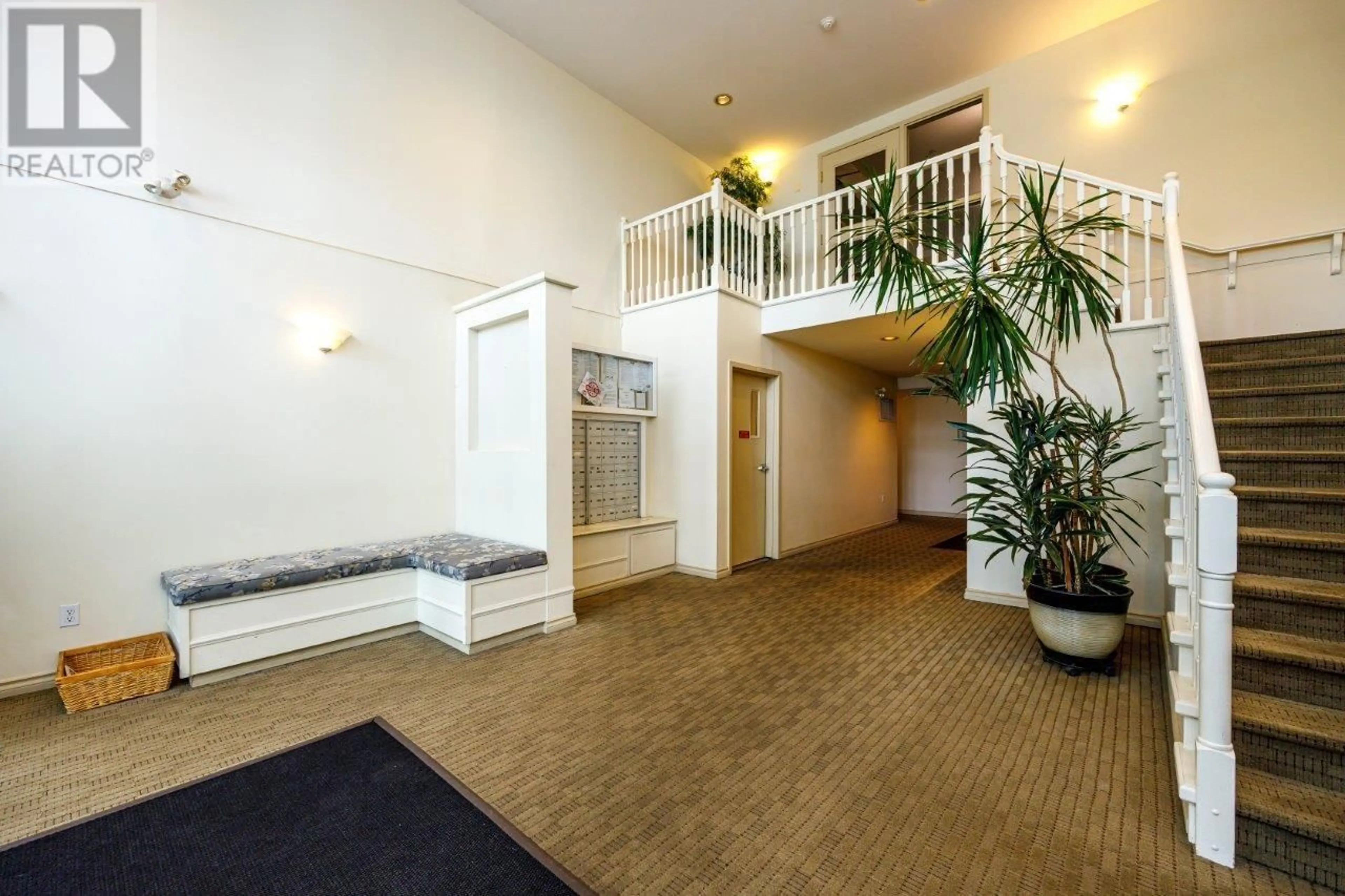 Indoor foyer for 410 - 155 3RD STREET, North Vancouver British Columbia V7L1E5