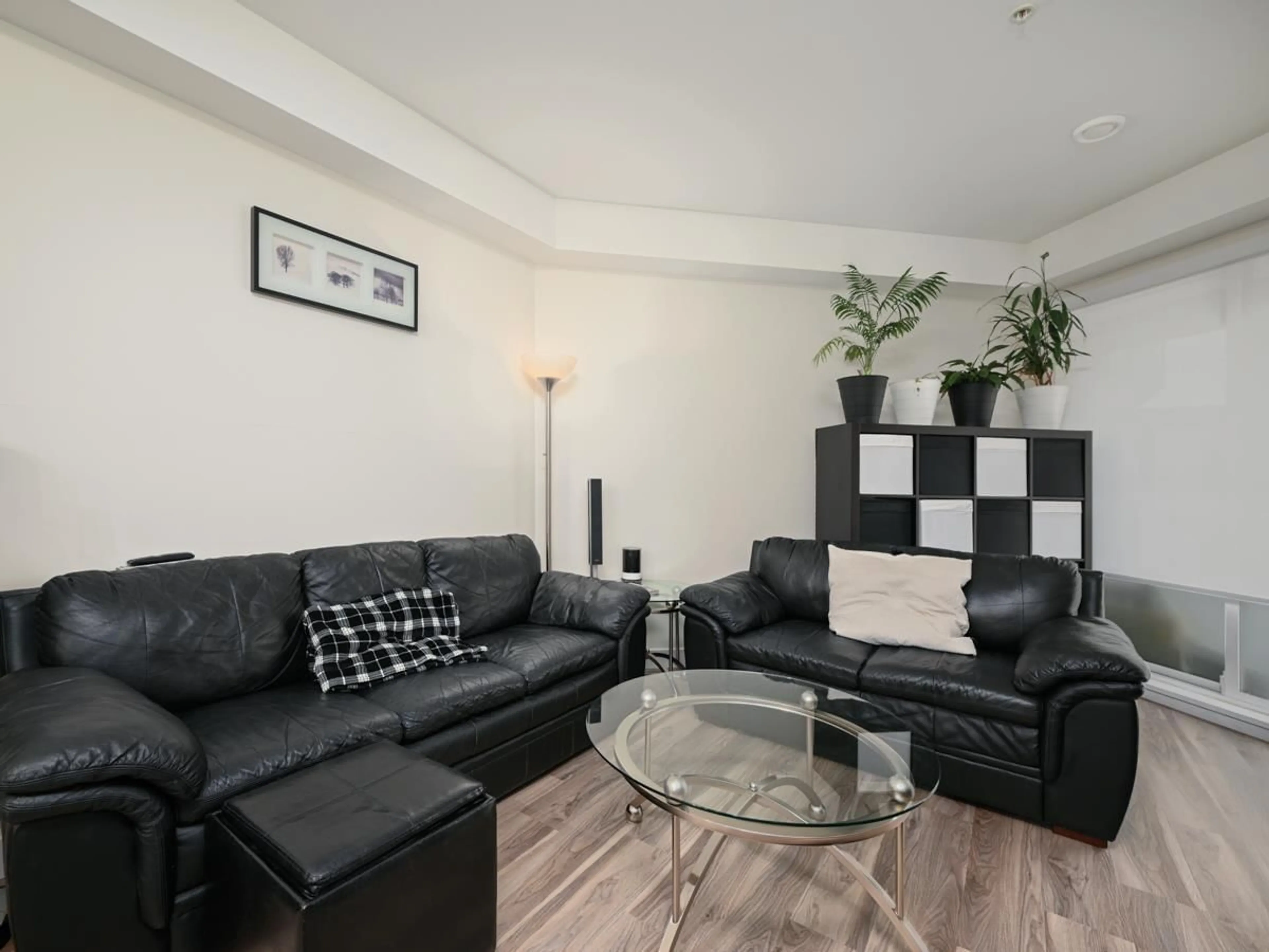Living room with furniture, unknown for 203 - 20356 72B, Langley British Columbia V2Y4J9