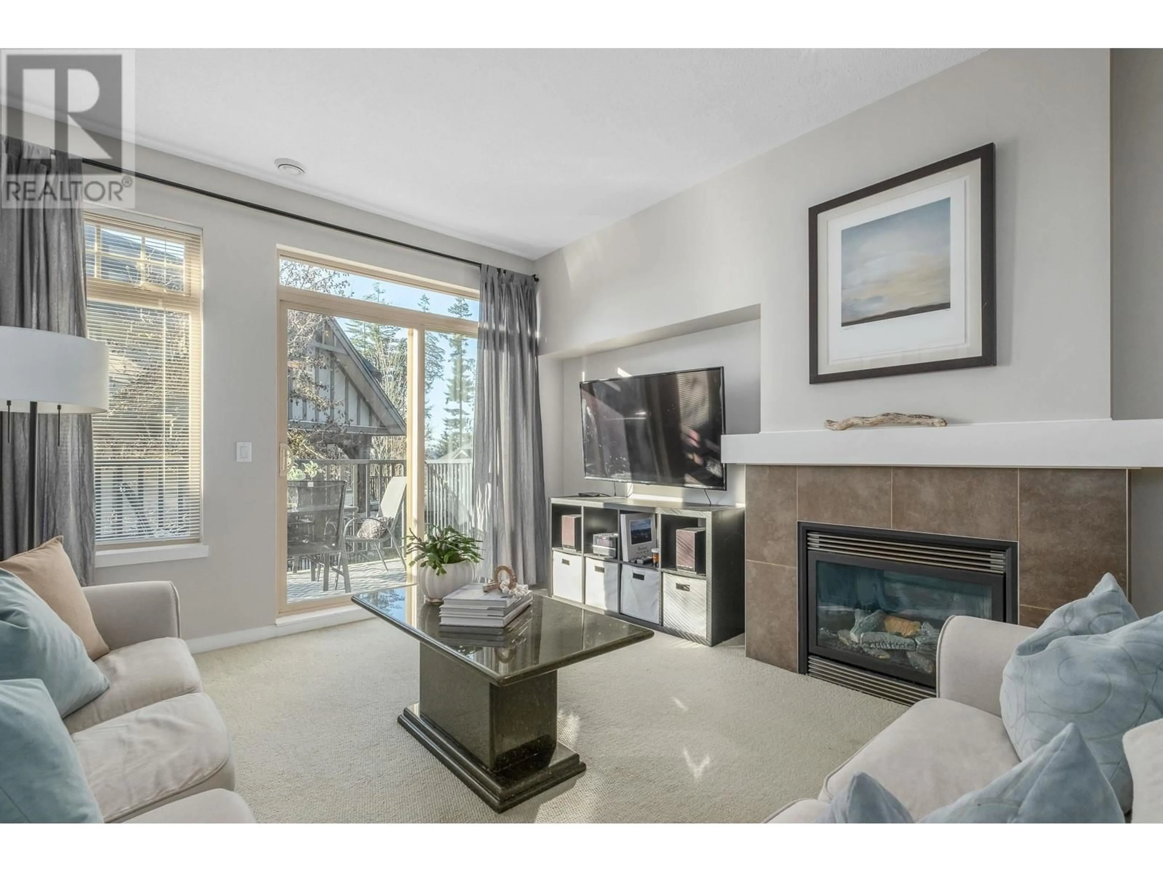 Living room with furniture, unknown for 5 - 55 HAWTHORN DRIVE, Port Moody British Columbia V3H0B3