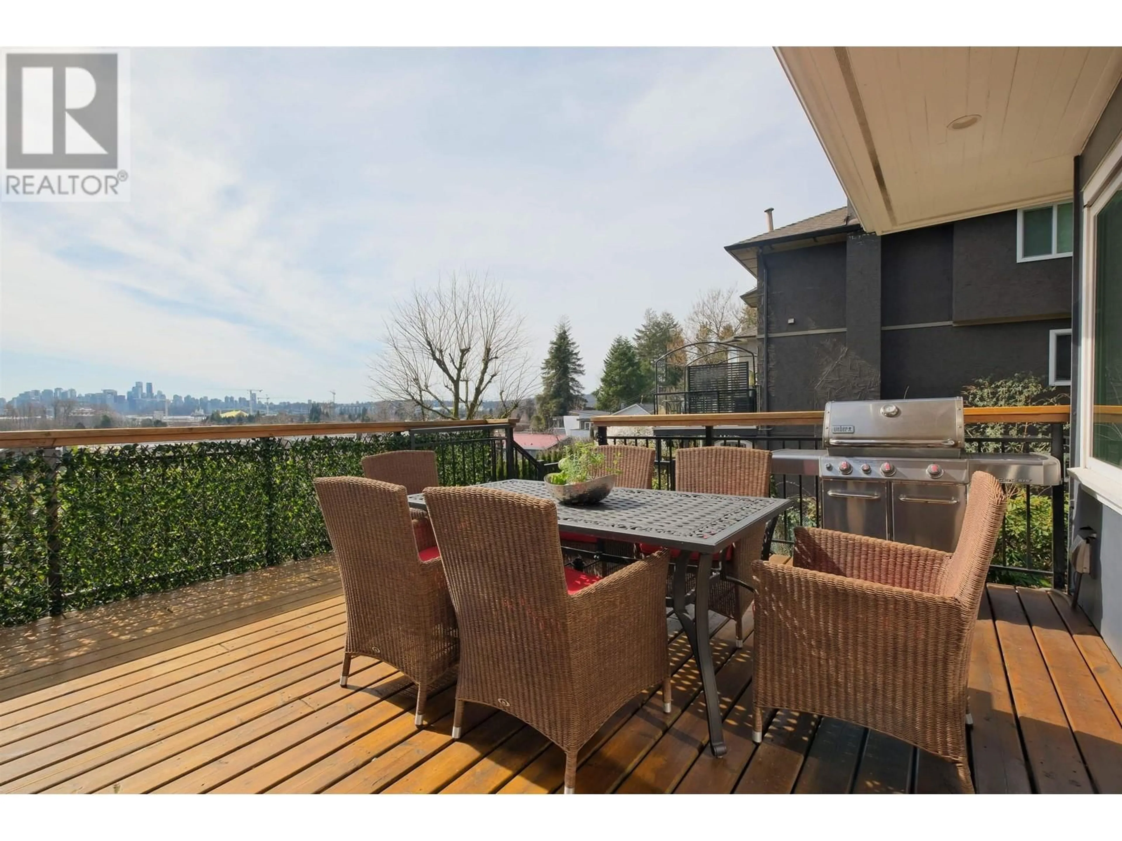 Patio, water/lake/river/ocean view for 1095 KEITH ROAD, North Vancouver British Columbia V7P1Y6