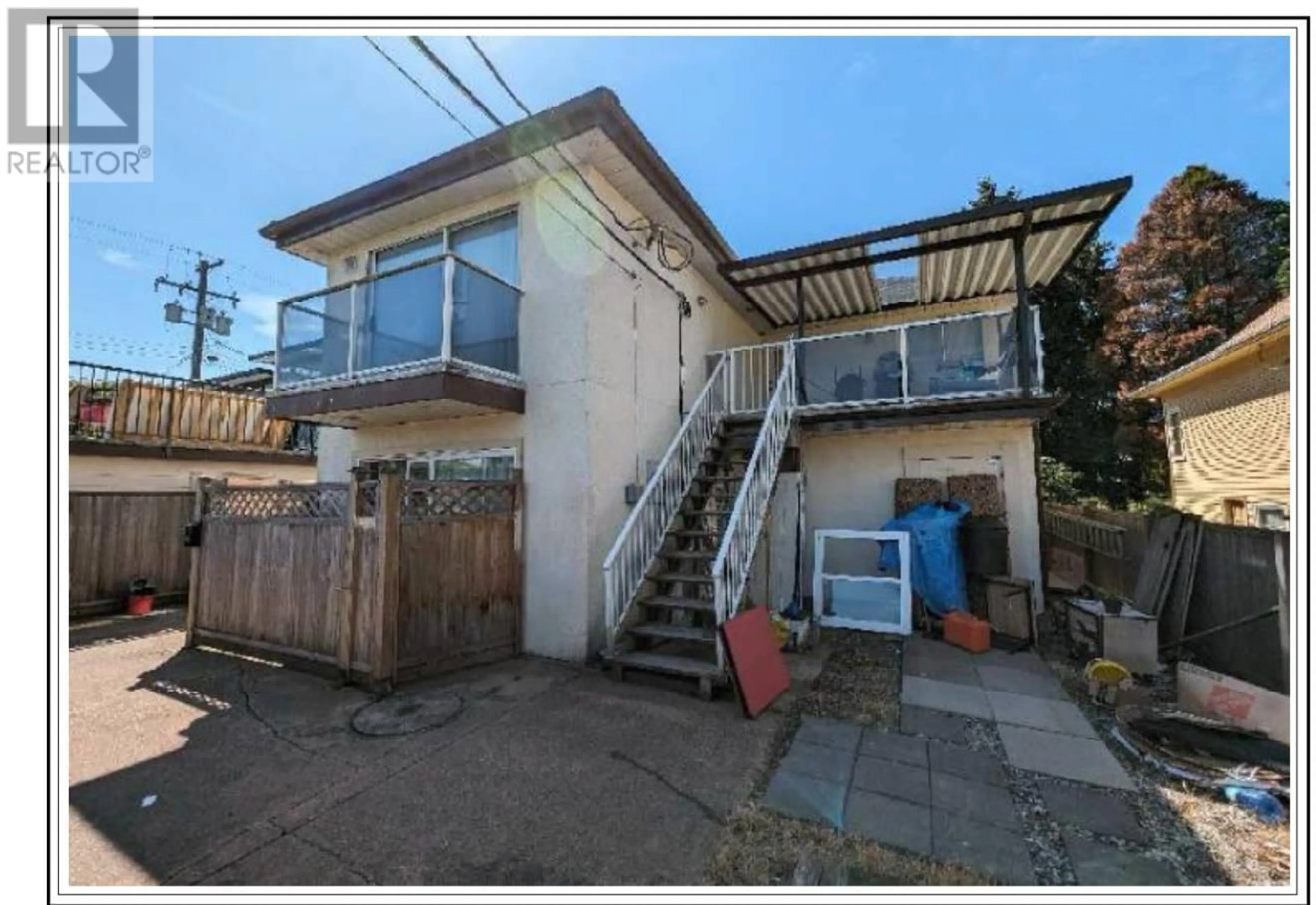 A pic from outside/outdoor area/front of a property/back of a property/a pic from drone, building for 2669 VANNESS AVENUE, Vancouver British Columbia V5R2R3