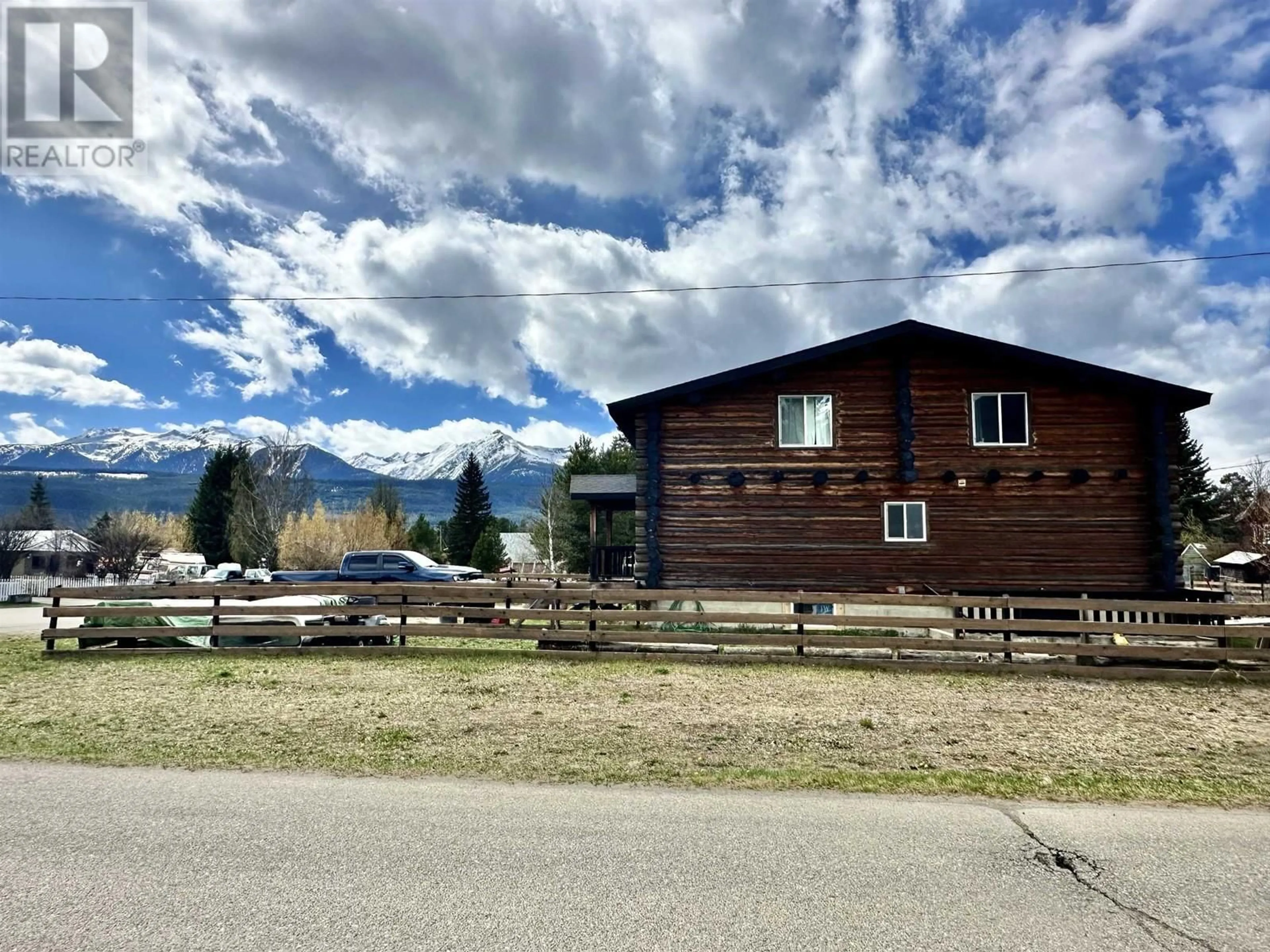 Unknown for 1100 7TH AVENUE, Valemount British Columbia V0E2Z0