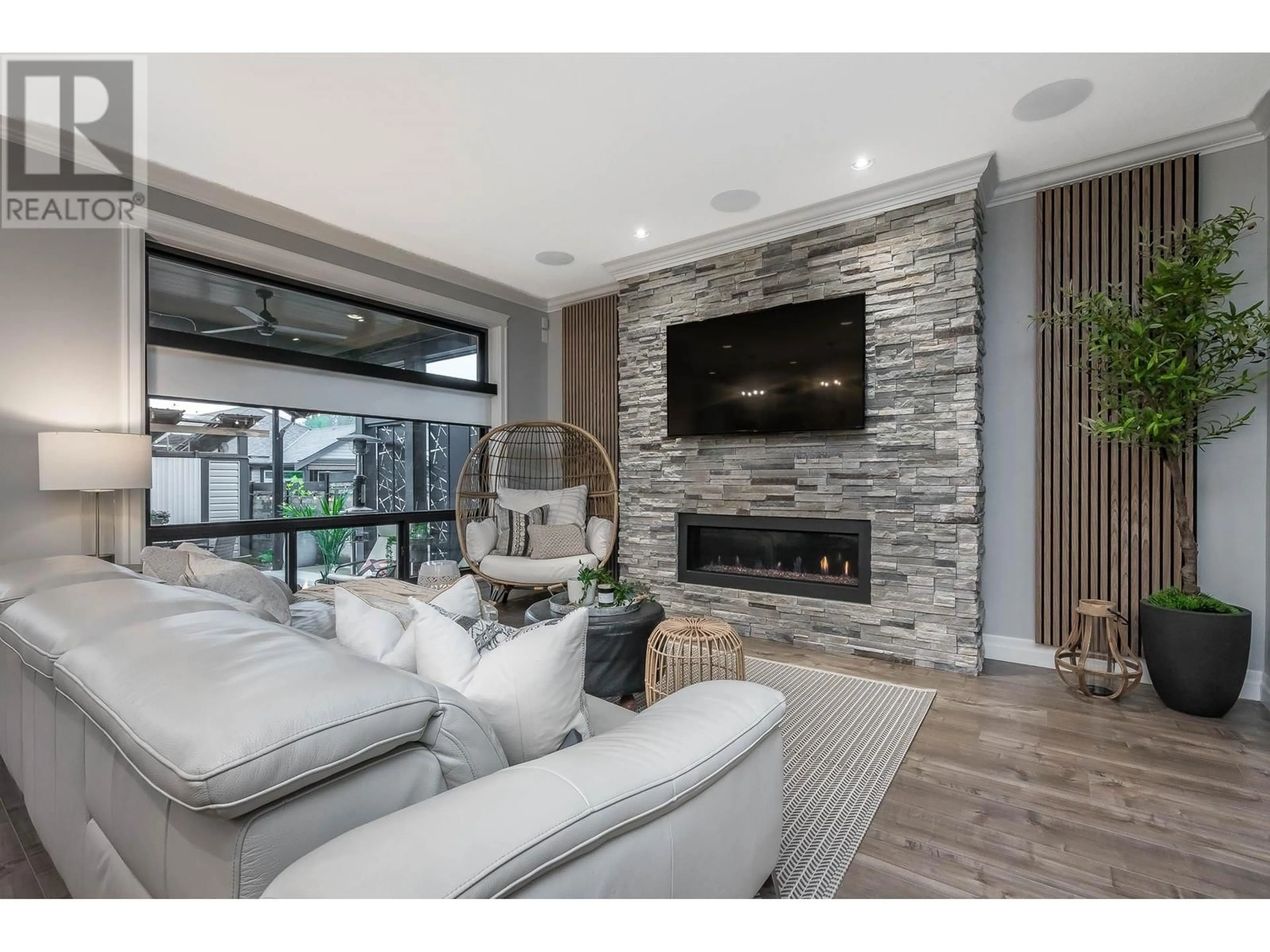 Living room with furniture, unknown for 22850 GILBERT DRIVE, Maple Ridge British Columbia V4R0G4