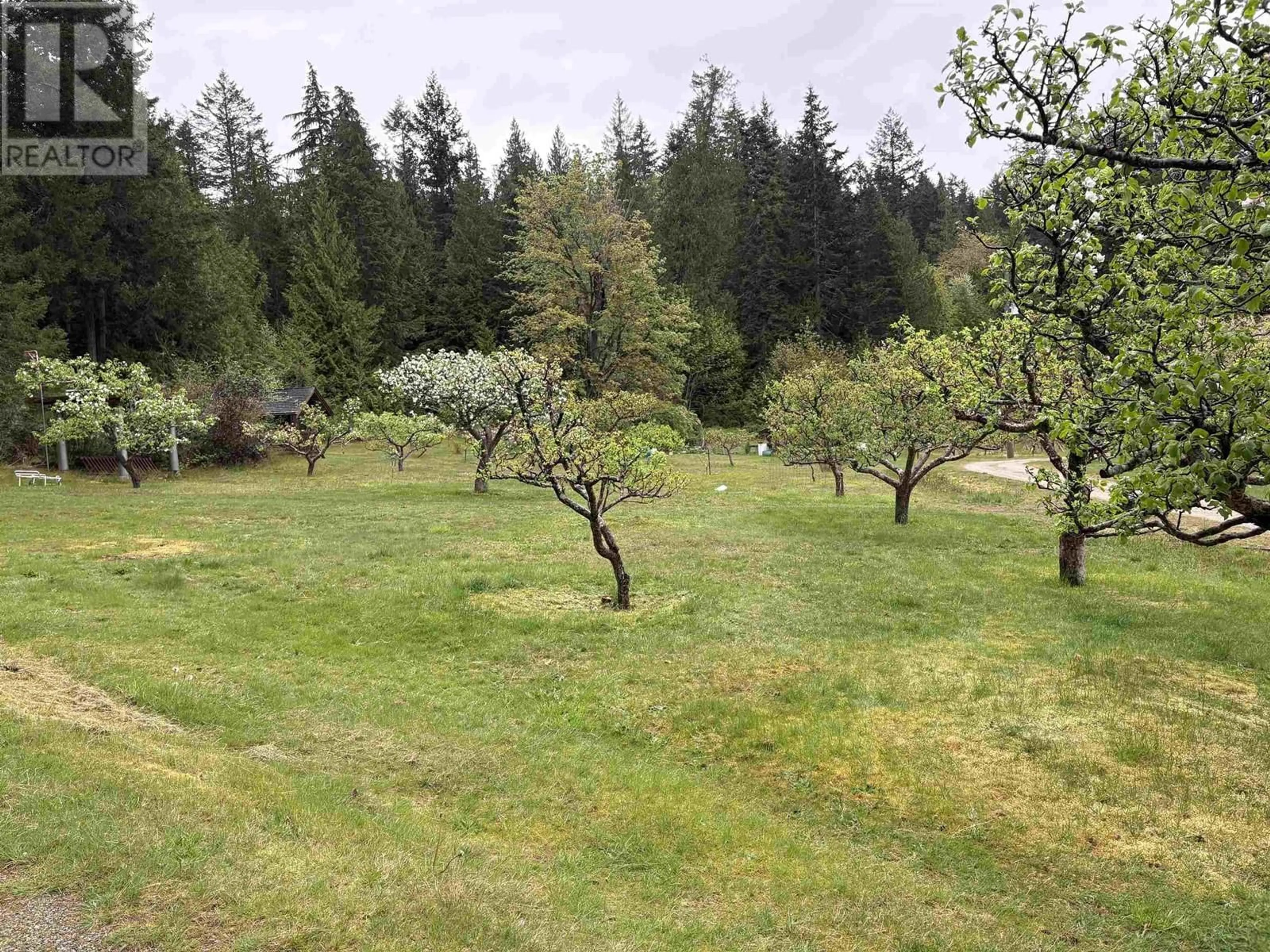 A pic from outside/outdoor area/front of a property/back of a property/a pic from drone, forest/trees view for 5768 SUTHERLAND ROAD, Halfmoon Bay British Columbia V7Z1G9