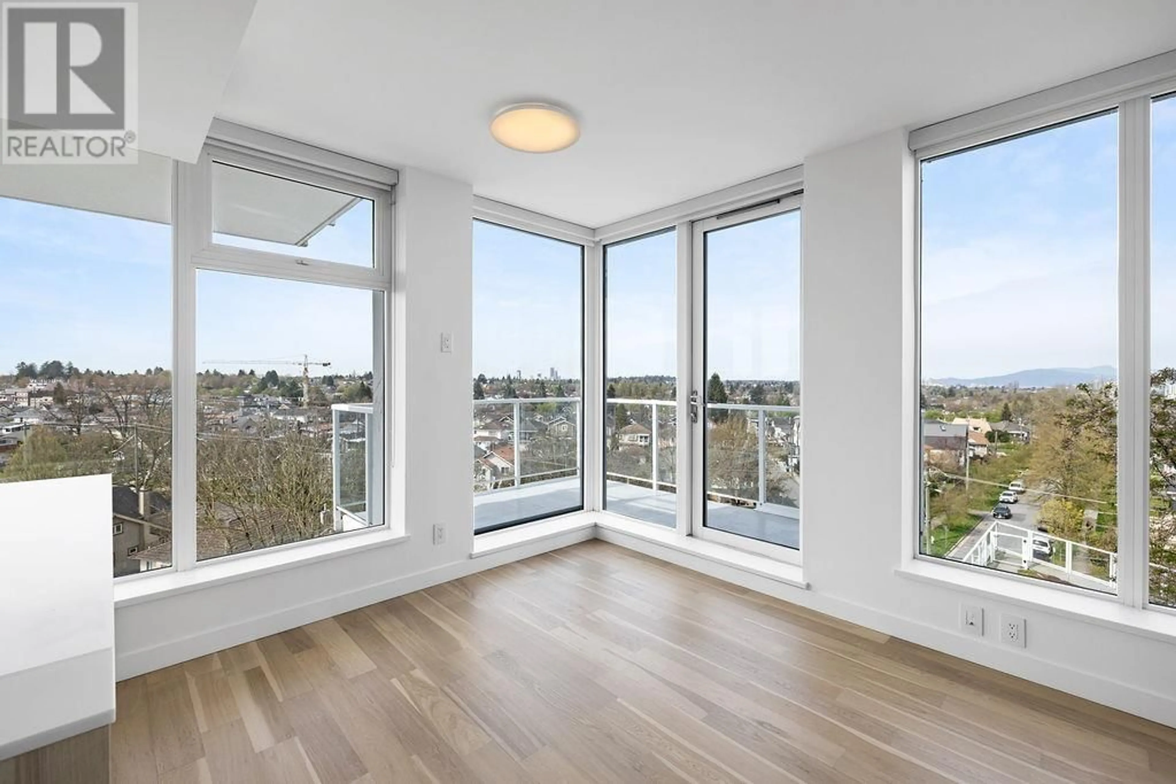 A pic of a room for 908 - 2221 30TH AVENUE, Vancouver British Columbia V5N0G6