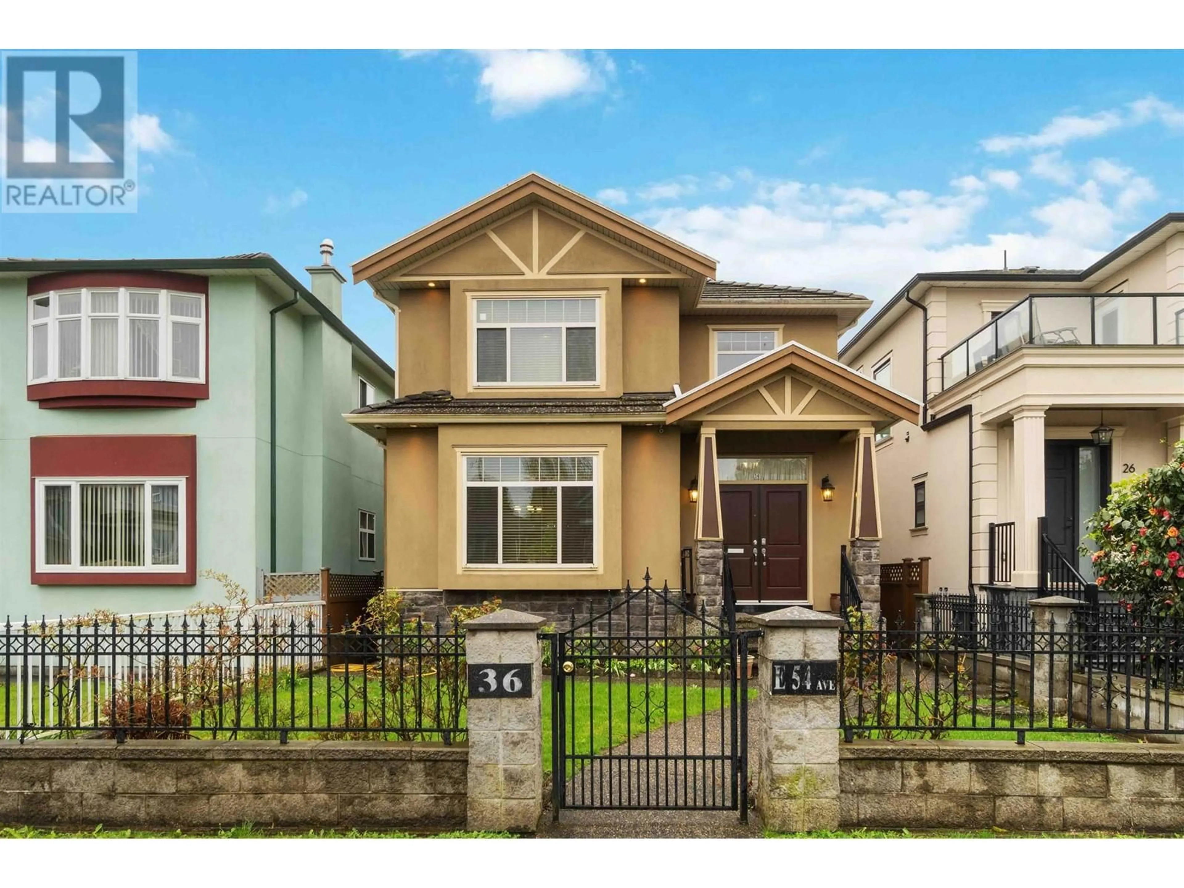 Home with vinyl exterior material, street for 36 54TH AVENUE, Vancouver British Columbia V5X1K5