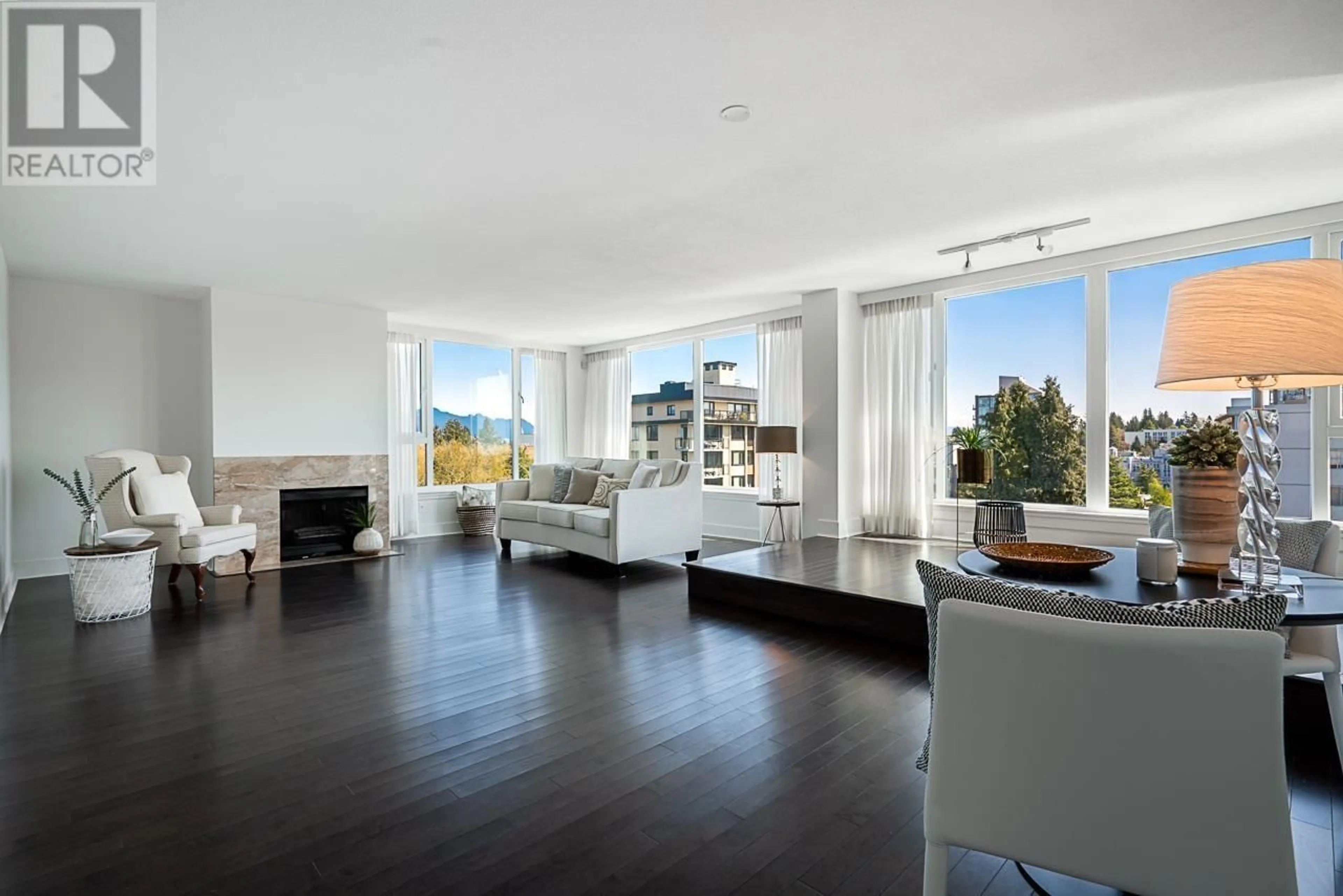 Living room with furniture, unknown for 903 - 5425 YEW STREET, Vancouver British Columbia V6M3X7