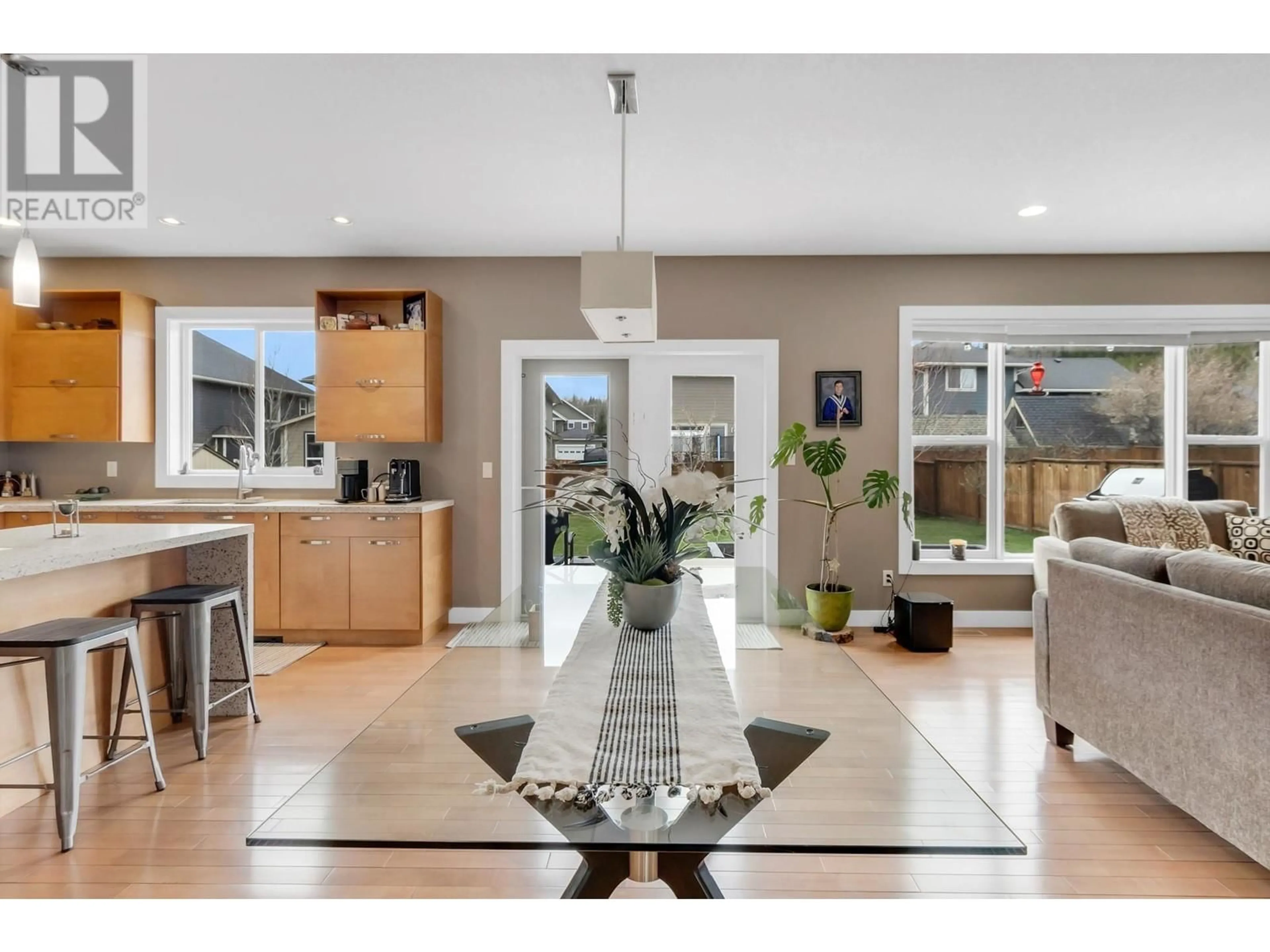 Open concept kitchen, ceramic/tile floor for 2535 MAURICE DRIVE, Prince George British Columbia V2N0B9