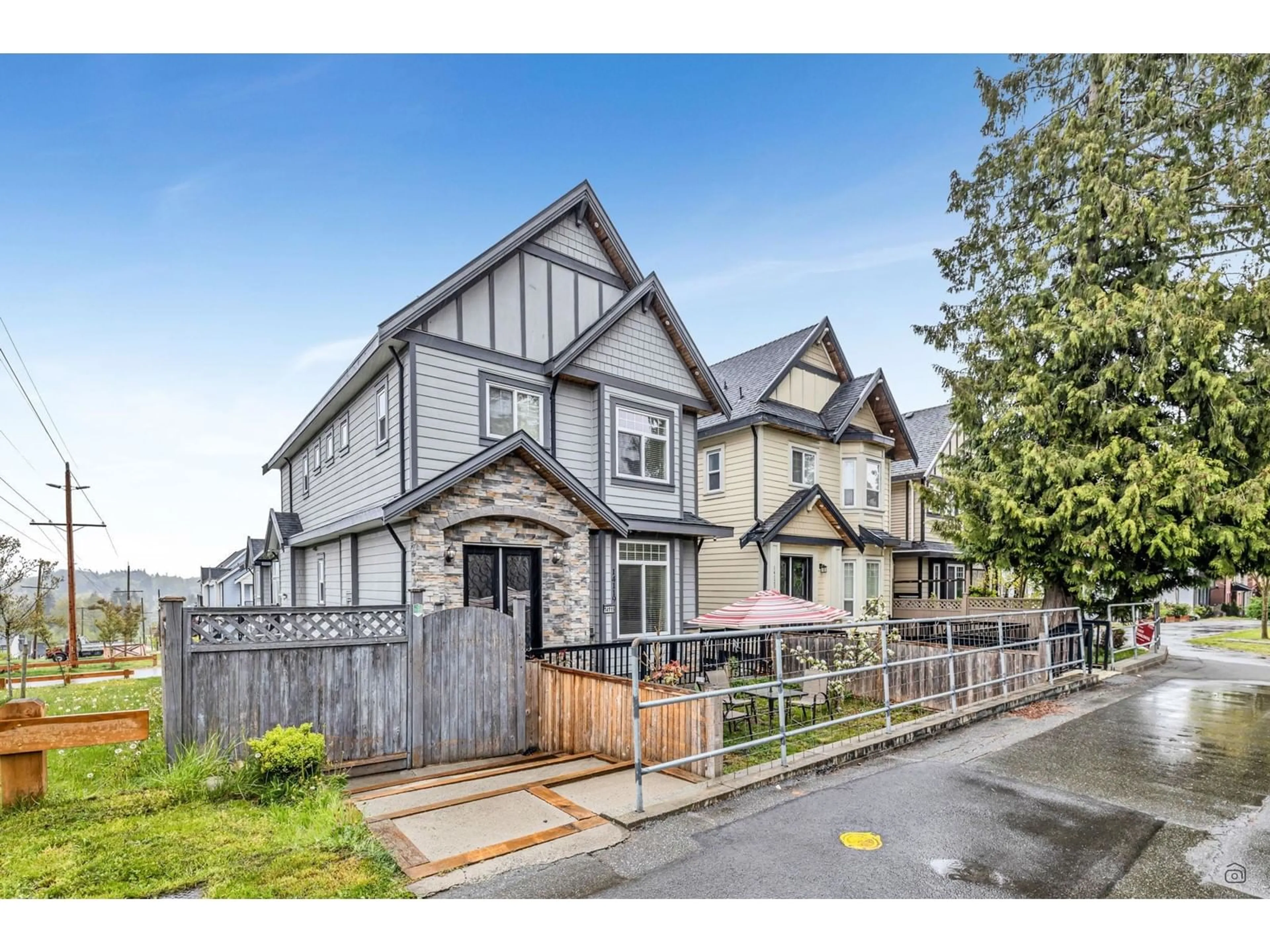 Unknown for 14119 60, Surrey British Columbia V3X0G1