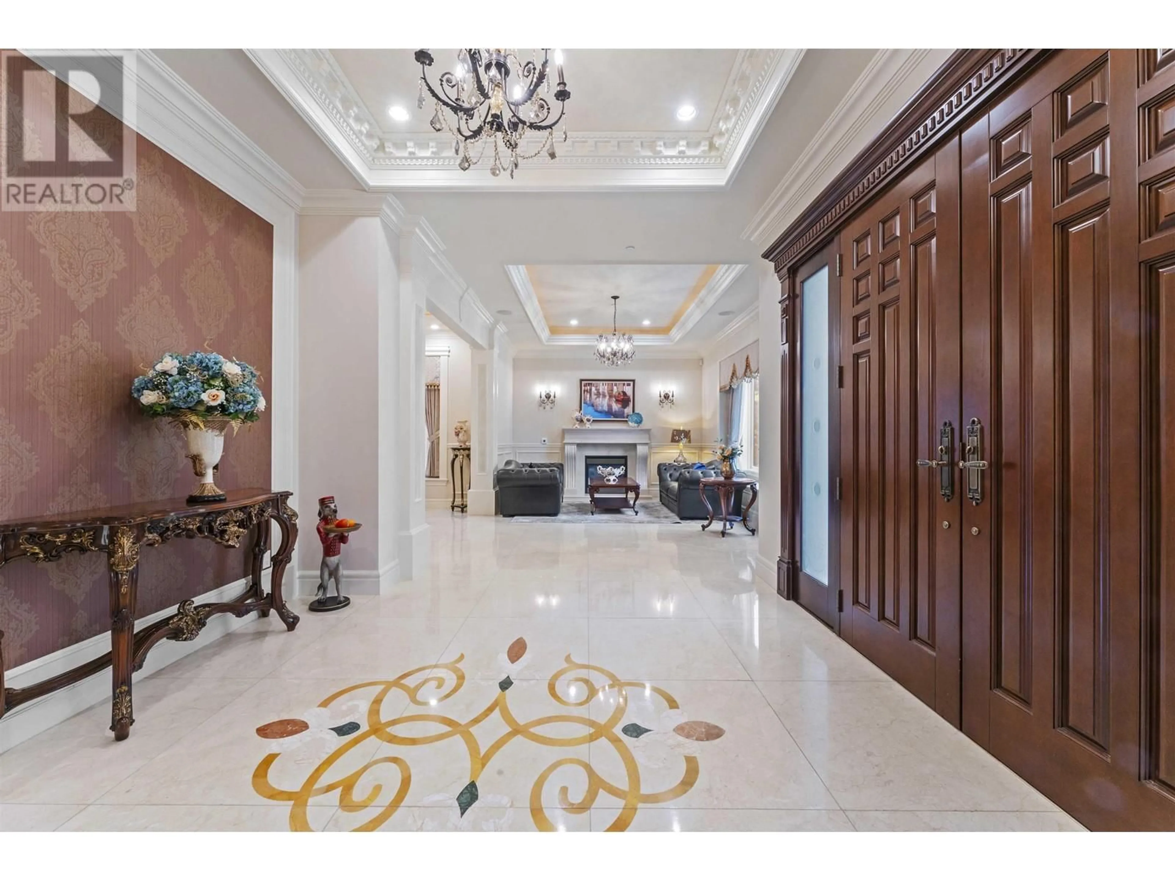 Indoor foyer for 6983 SELKIRK STREET, Vancouver British Columbia V6P4H1
