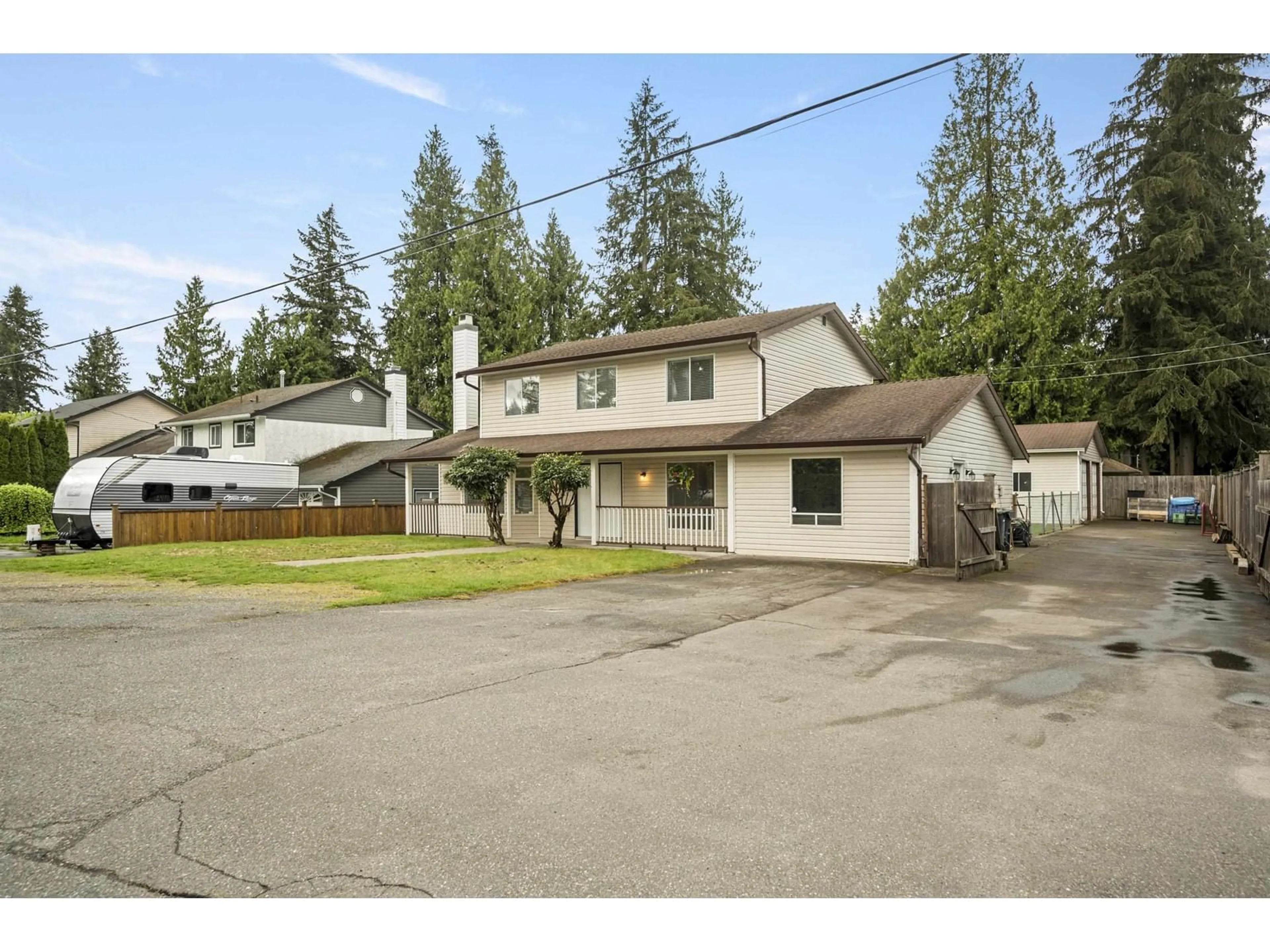 A pic from outside/outdoor area/front of a property/back of a property/a pic from drone, street for 4195 207A, Langley British Columbia V3A2G5