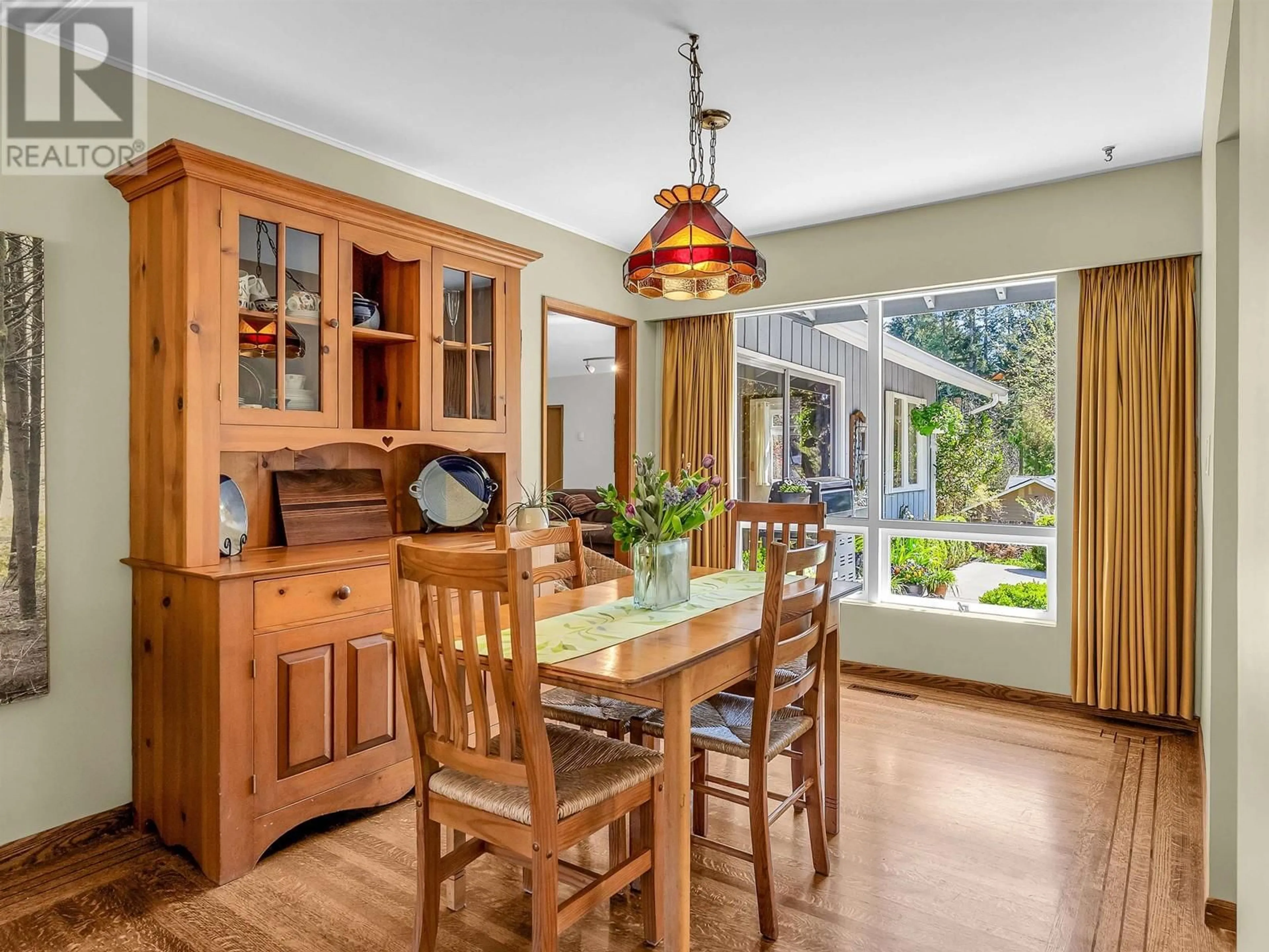 Dining room, unknown for 72 GLENGARRY CRESCENT, West Vancouver British Columbia V7S1B5