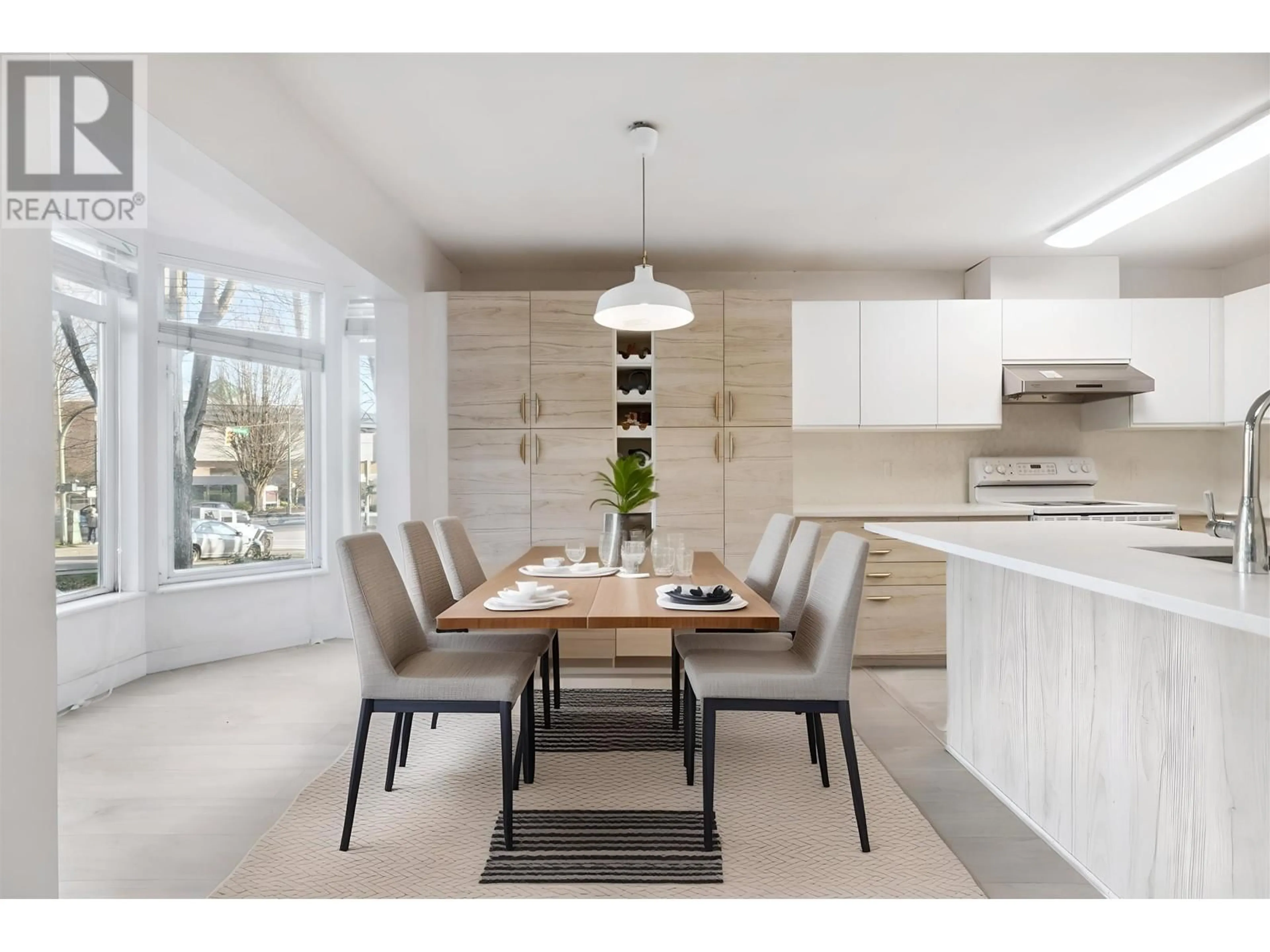 Unknown for 211 - 2677 BROADWAY, Vancouver British Columbia V5M1Y6