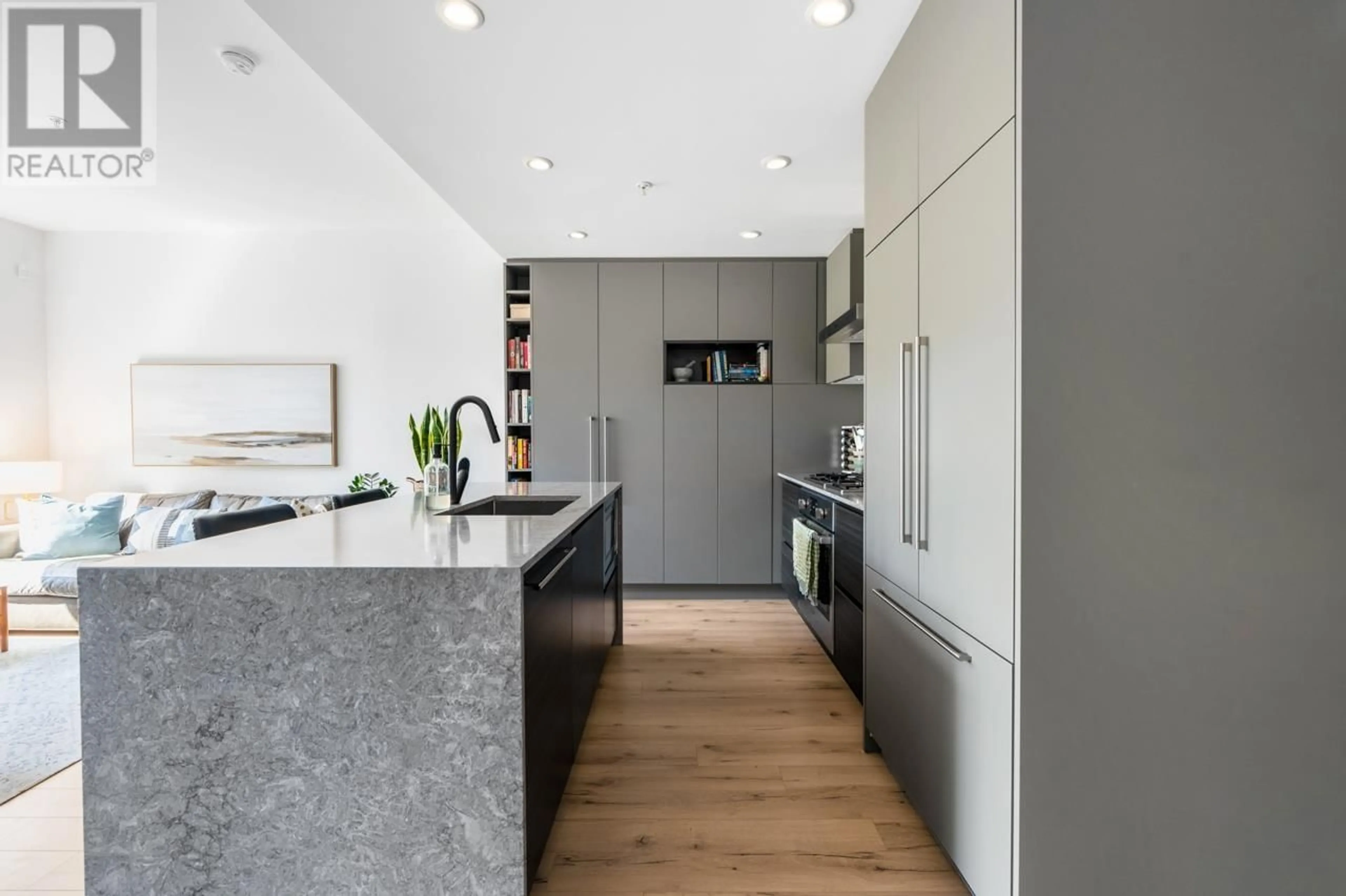 Contemporary kitchen, unknown for 206 - 3131 MURRAY STREET, Port Moody British Columbia V3H0L9