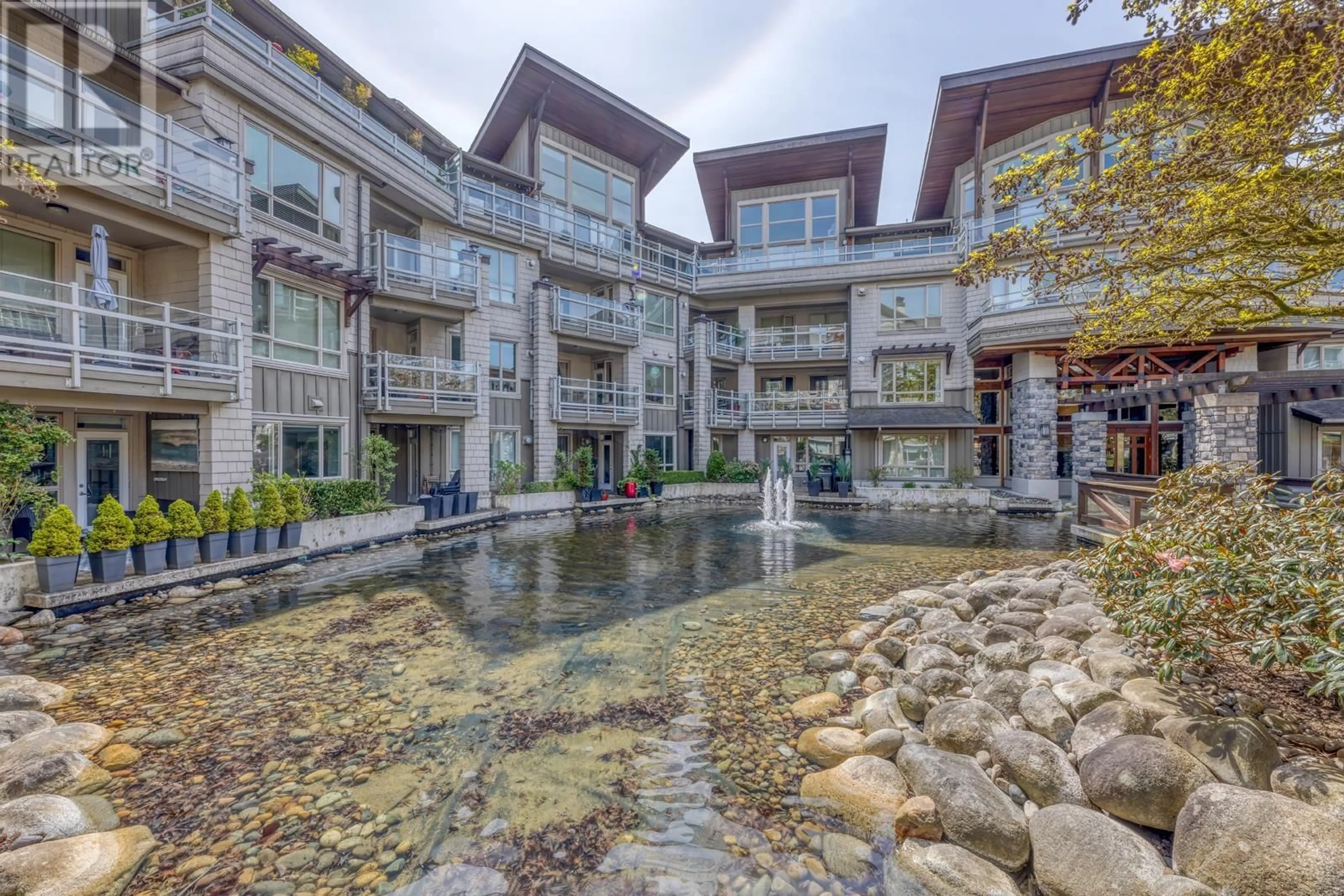 Patio, water/lake/river/ocean view for 516 - 580 RAVEN WOODS DRIVE, North Vancouver British Columbia V7G2T2