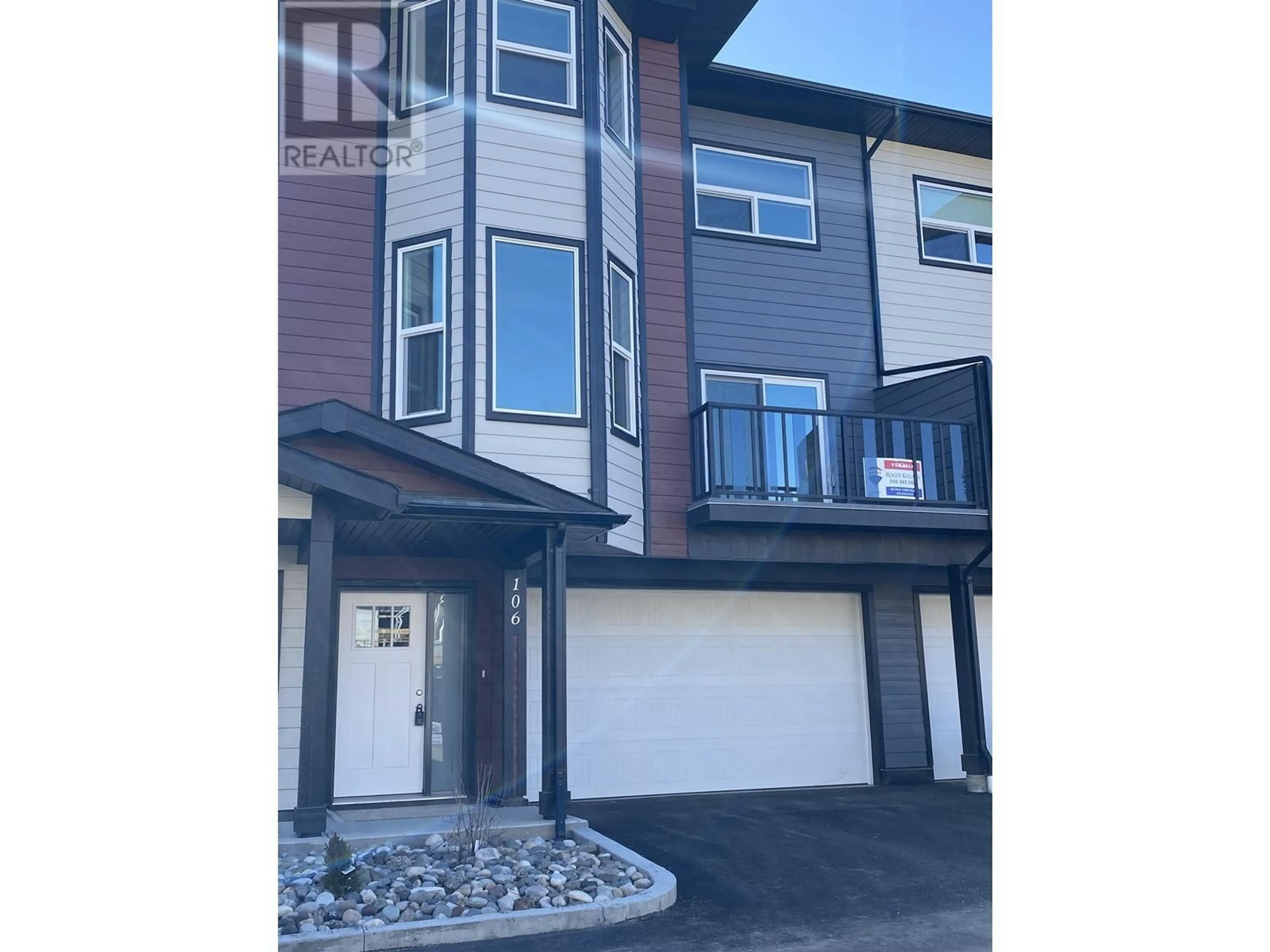 Home with vinyl exterior material, street for 106 - 7000 HUSBAND DRIVE, Prince George British Columbia V2N0K2