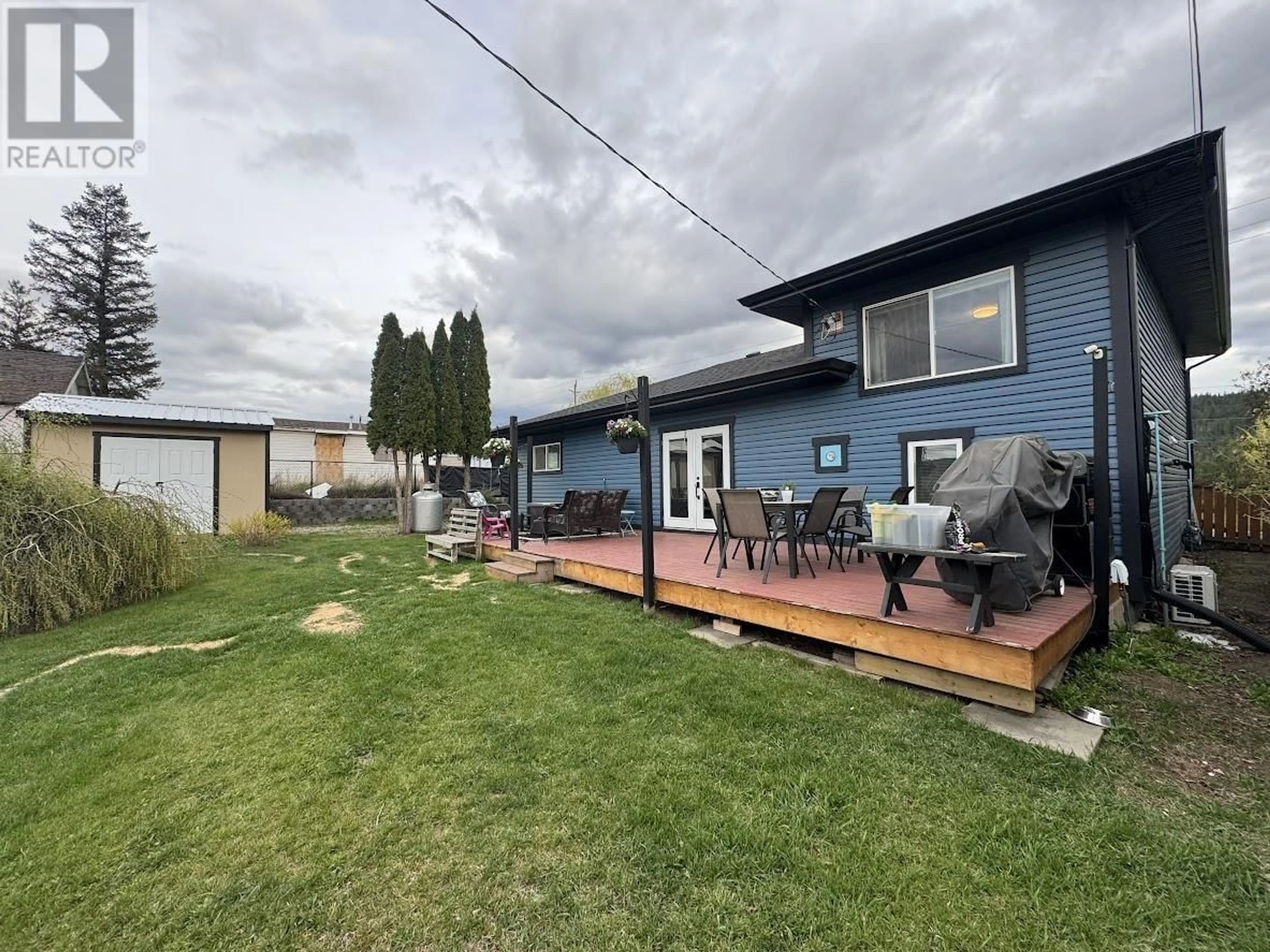 A pic from outside/outdoor area/front of a property/back of a property/a pic from drone, unknown for 2018 MACKENZIE AVENUE, Williams Lake British Columbia V2G1P3
